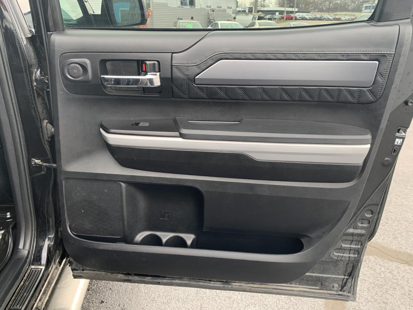 2018 BLACK /Black Toyota Tundra Platinum CrewMax 5.7L FFV 4WD (5TFAW5F15JX) with an 5.7L V8 DOHC 32V engine, Automatic transmission, located at 506 S. Kingshighway, Cape Girardeau, MO, 63703, (573) 235-5000, 37.294991, -89.553635 - 2018 Toyota Tundra Platinum 174xxx miles 4x4 5.7L V8 Automatic Leather Heated/Vented Seats Power Sunroof Navigation Backup Camera Power Driver Seat Bluetooth Cruise Power Windows/Locks/Mirrors We have financing available and we accept trades! Fill out a credit application on our websit - Photo#25