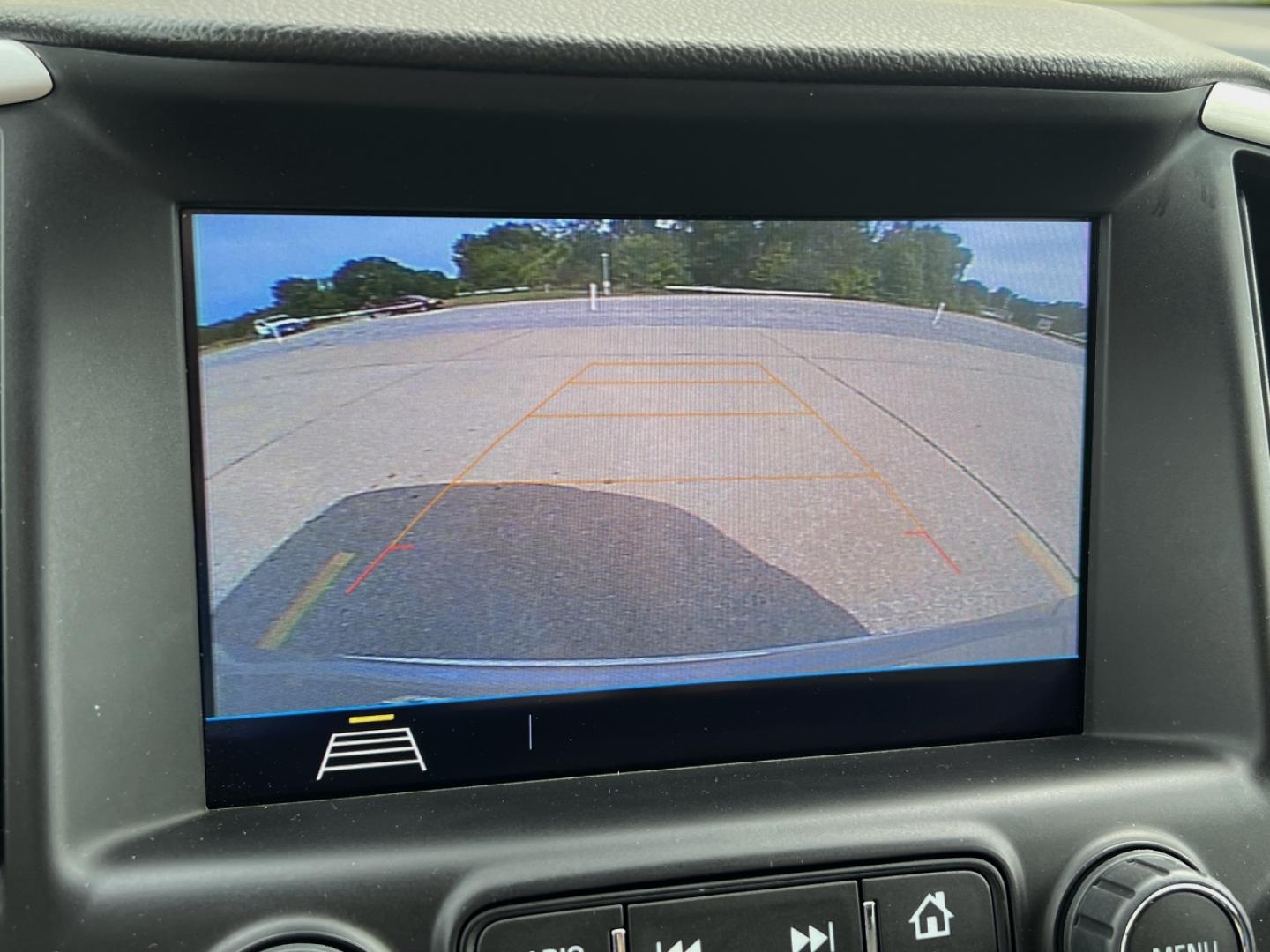 2018 SILVER /Gray Leather GMC Terrain SLT (3GKALPEV7JL) with an 1.4L 4 Cyl. TURBO engine, 6A transmission, located at 2990 Old Orchard Rd., Jackson, MO, 63755, 37.354214, -89.612106 - 2018 GMC Terrain SLT Only 55xxx miles Front Wheel Drive 1.5L 4 Cyl. Automatic Leather Navigation Power/Heated Seats Backup Camera Sunroof Bluetooth Remote Start Cruise Power Windows/Locks/Mirrors We have financing available and we accept trades! Fill out a credit application on our web - Photo#3