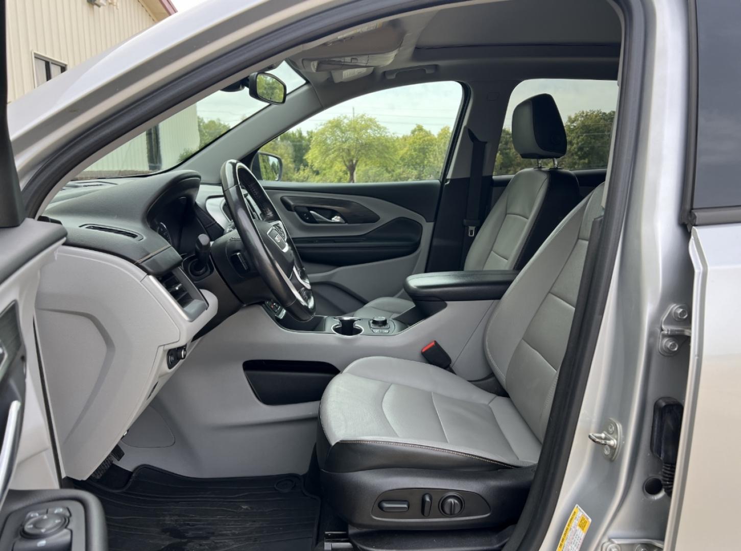 2018 SILVER /Gray Leather GMC Terrain SLT (3GKALPEV7JL) with an 1.4L 4 Cyl. TURBO engine, 6A transmission, located at 2990 Old Orchard Rd., Jackson, MO, 63755, 37.354214, -89.612106 - 2018 GMC Terrain SLT Only 55xxx miles Front Wheel Drive 1.5L 4 Cyl. Automatic Leather Navigation Power/Heated Seats Backup Camera Sunroof Bluetooth Remote Start Cruise Power Windows/Locks/Mirrors We have financing available and we accept trades! Fill out a credit application on our web - Photo#16