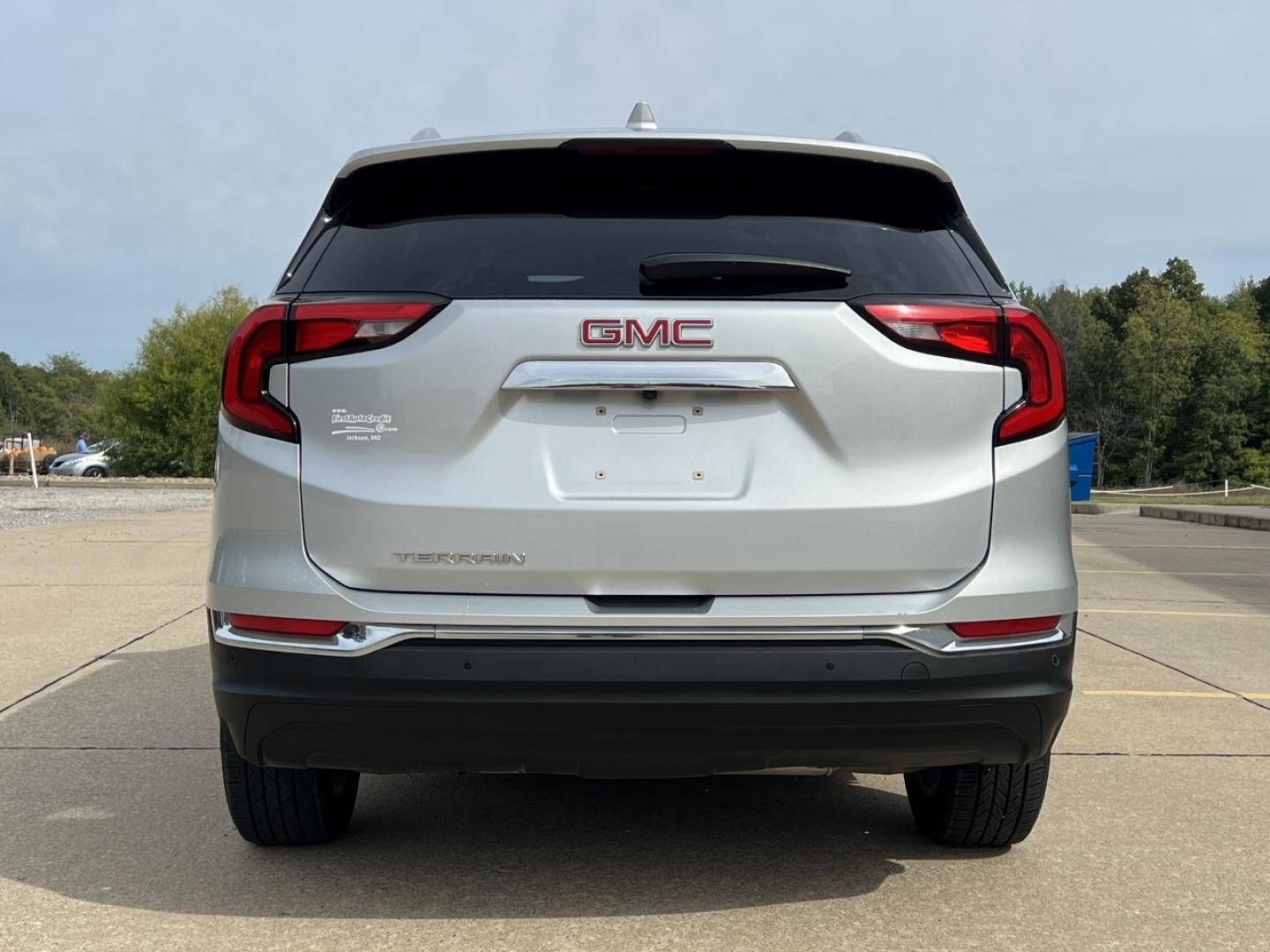 2018 SILVER /Gray Leather GMC Terrain SLT (3GKALPEV7JL) with an 1.4L 4 Cyl. TURBO engine, 6A transmission, located at 2990 Old Orchard Rd., Jackson, MO, 63755, 37.354214, -89.612106 - 2018 GMC Terrain SLT Only 55xxx miles Front Wheel Drive 1.5L 4 Cyl. Automatic Leather Navigation Power/Heated Seats Backup Camera Sunroof Bluetooth Remote Start Cruise Power Windows/Locks/Mirrors We have financing available and we accept trades! Fill out a credit application on our web - Photo#13
