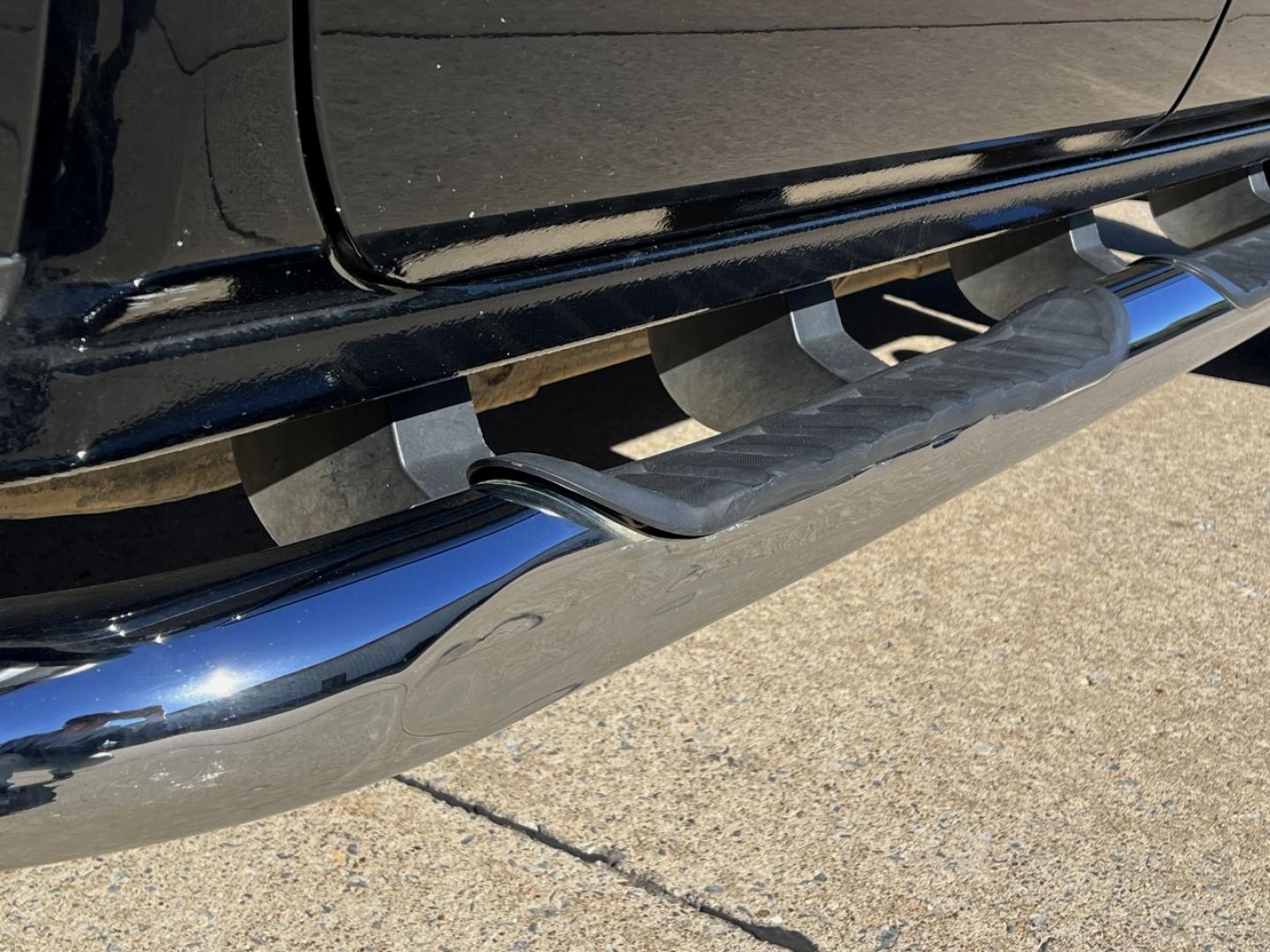 2015 BLACK /Black Cloth Chevrolet Silverado 2500HD LT Crew Cab Long Box 4WD (1GC1KVEG8FF) with an 6.0L V8 engine, Automatic transmission, located at 2990 Old Orchard Rd., Jackson, MO, 63755, 37.354214, -89.612106 - 2015 Chevrolet Silverado 2500HD LT 1-Owner Only 58xxx miles 4x4 6.0L V8 Automatic Backup Camera Power Driver Seat Bluetooth Remote Start Cruise Power Windows/Locks/Mirrors We have financing available and we accept trades! Fill out a credit application on our website or come by today! If - Photo#40