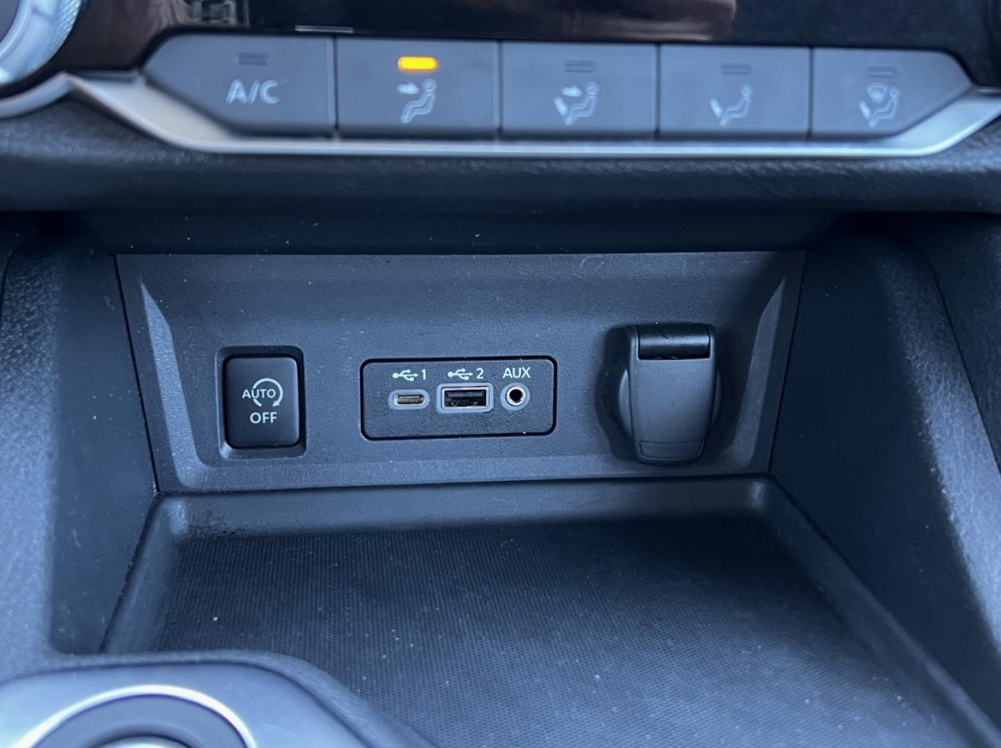 2024 BURGUNDY /Black Cloth Nissan Sentra SV (3N1AB8CV6RY) with an 2.0L 4 Cyl. engine, CVT transmission, located at 2990 Old Orchard Rd., Jackson, MO, 63755, 37.354214, -89.612106 - 2024 Nissan Sentra SV 1-Owner 88xxx miles Front Wheel Drive 2.0L 4 Cyl. Automatic Backup Camera Bluetooth Cruise Power Windows/Locks/Mirrors We have financing available and we accept trades! Fill out a credit application on our website or come by today! If you have any questions, give us - Photo#24