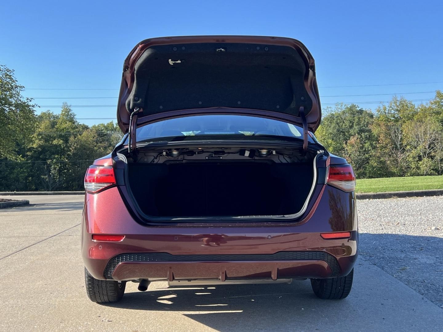 2024 BURGUNDY /Black Cloth Nissan Sentra SV (3N1AB8CV6RY) with an 2.0L 4 Cyl. engine, CVT transmission, located at 2990 Old Orchard Rd., Jackson, MO, 63755, 37.354214, -89.612106 - 2024 Nissan Sentra SV 1-Owner 88xxx miles Front Wheel Drive 2.0L 4 Cyl. Automatic Backup Camera Bluetooth Cruise Power Windows/Locks/Mirrors We have financing available and we accept trades! Fill out a credit application on our website or come by today! If you have any questions, give us - Photo#16