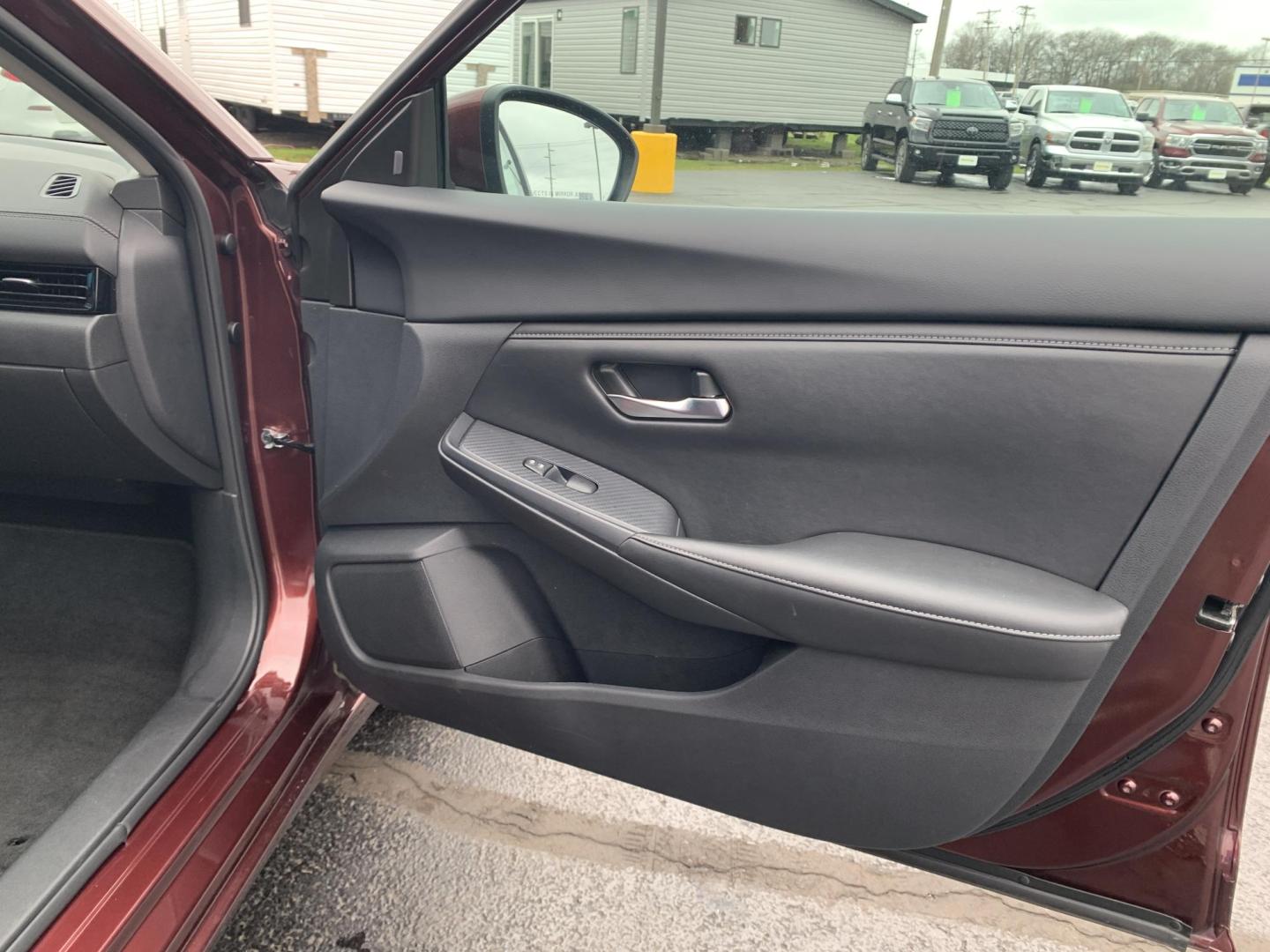 2024 BURGUNDY /Black Cloth Nissan Sentra SV (3N1AB8CV6RY) with an 2.0L 4 Cyl. engine, Automatic transmission, located at 506 S. Kingshighway, Cape Girardeau, MO, 63703, (573) 235-5000, 37.294991, -89.553635 - 2024 Nissan Sentra SV 1-Owner 88xxx miles Front Wheel Drive 2.0L 4 Cyl. Automatic Backup Camera Bluetooth Cruise Power Windows/Locks/Mirrors We have financing available and we accept trades! Fill out a credit application on our website or come by today! If you have any questions, give u - Photo#10