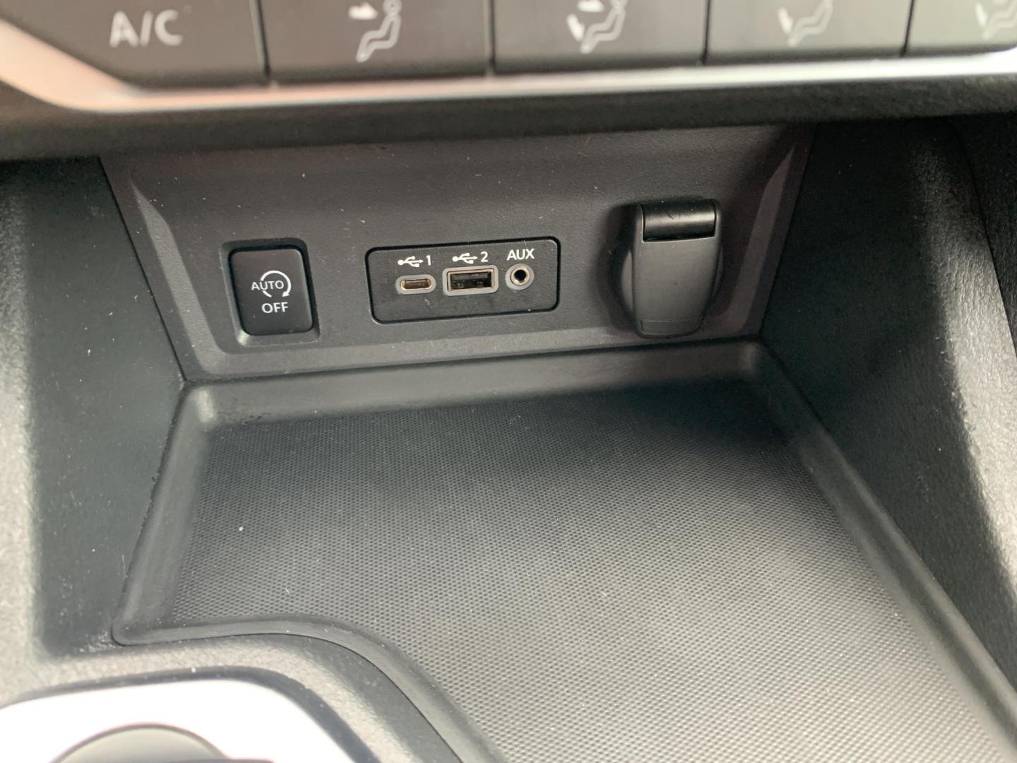 2024 BURGUNDY /Black Cloth Nissan Sentra SV (3N1AB8CV6RY) with an 2.0L 4 Cyl. engine, Automatic transmission, located at 506 S. Kingshighway, Cape Girardeau, MO, 63703, (573) 235-5000, 37.294991, -89.553635 - 2024 Nissan Sentra SV 1-Owner 88xxx miles Front Wheel Drive 2.0L 4 Cyl. Automatic Backup Camera Bluetooth Cruise Power Windows/Locks/Mirrors We have financing available and we accept trades! Fill out a credit application on our website or come by today! If you have any questions, give u - Photo#26