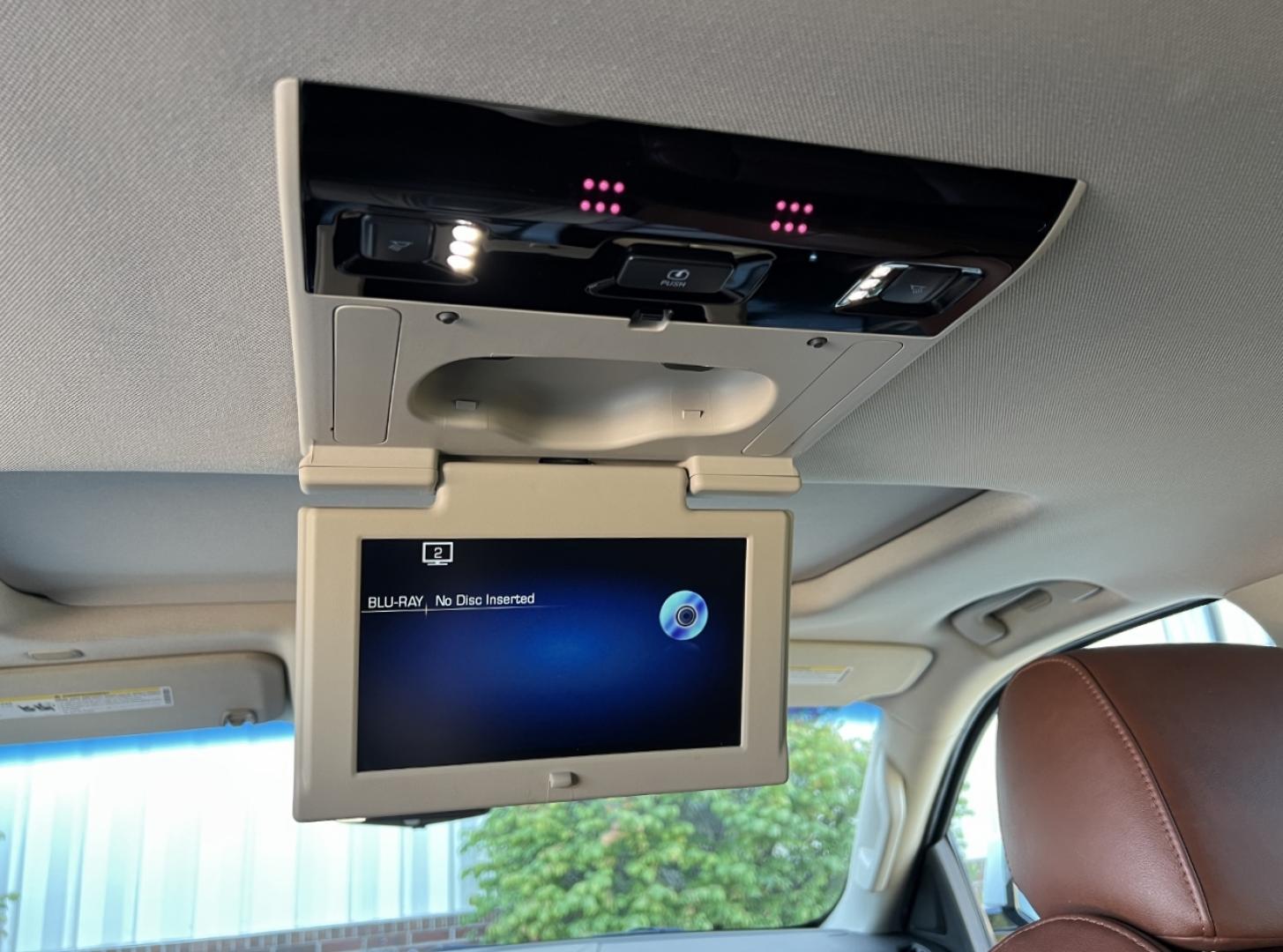 2019 WHITE /Brown Leather Cadillac Escalade Luxury 4WD (1GYS4BKJ8KR) with an 6.2L V8 engine, Automatic transmission, located at 2990 Old Orchard Rd., Jackson, MO, 63755, 37.354214, -89.612106 - 2019 Cadillac Escalade Luxury 135xxx miles 4 Wheel Drive 6.2L V8 Automatic Leather 3rd Row Navigation Rear Entertainment Backup Camera Power/Heated/Cooled Seats Heated Rear Seats Heated Steering Wheel Bluetooth Remote Start Head Up Display Cruise Power Windows/Locks/Mirrors We have - Photo#8