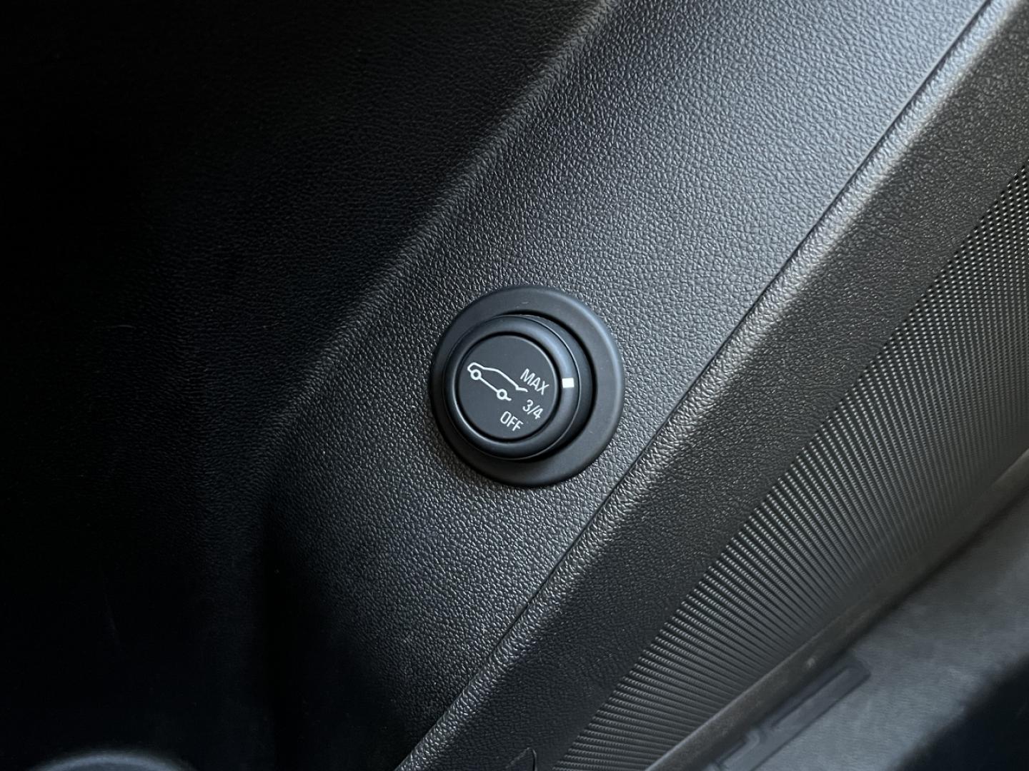 2018 TAN /Gray Cloth Chevrolet Equinox LT 2WD (3GNAXJEV9JS) with an 1.5L 4 Cyl. TURBO engine, Automatic transmission, located at 2990 Old Orchard Rd., Jackson, MO, 63755, 37.354214, -89.612106 - 2018 Chevrolet Equinox LT 1-Owner 157xxx miles Front Wheel Drive 1.5L 4 Cyl. Automatic Backup Camera Heated Seats Power Driver Seat Bluetooth Remote Start Cruise Power Windows/Locks/Mirrors We have financing available and we accept trades! Fill out a credit application on our website or - Photo#30