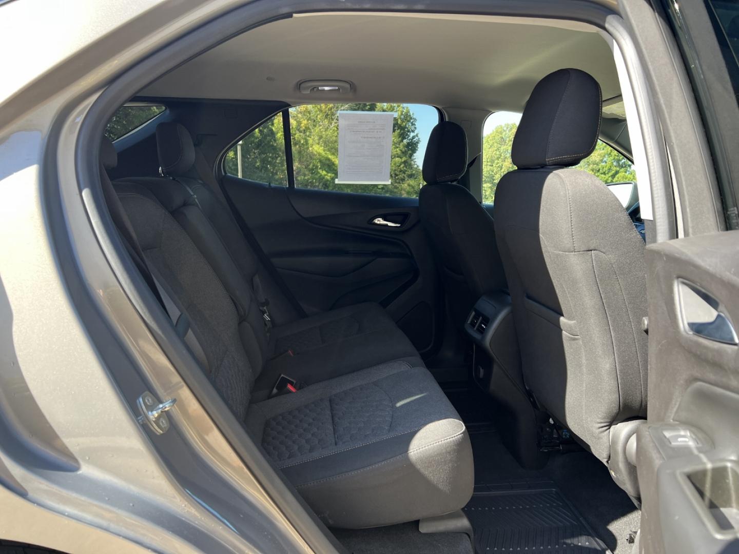 2018 TAN /Gray Cloth Chevrolet Equinox LT 2WD (3GNAXJEV9JS) with an 1.5L 4 Cyl. TURBO engine, Automatic transmission, located at 2990 Old Orchard Rd., Jackson, MO, 63755, 37.354214, -89.612106 - 2018 Chevrolet Equinox LT 1-Owner 157xxx miles Front Wheel Drive 1.5L 4 Cyl. Automatic Backup Camera Heated Seats Power Driver Seat Bluetooth Remote Start Cruise Power Windows/Locks/Mirrors We have financing available and we accept trades! Fill out a credit application on our website or - Photo#18