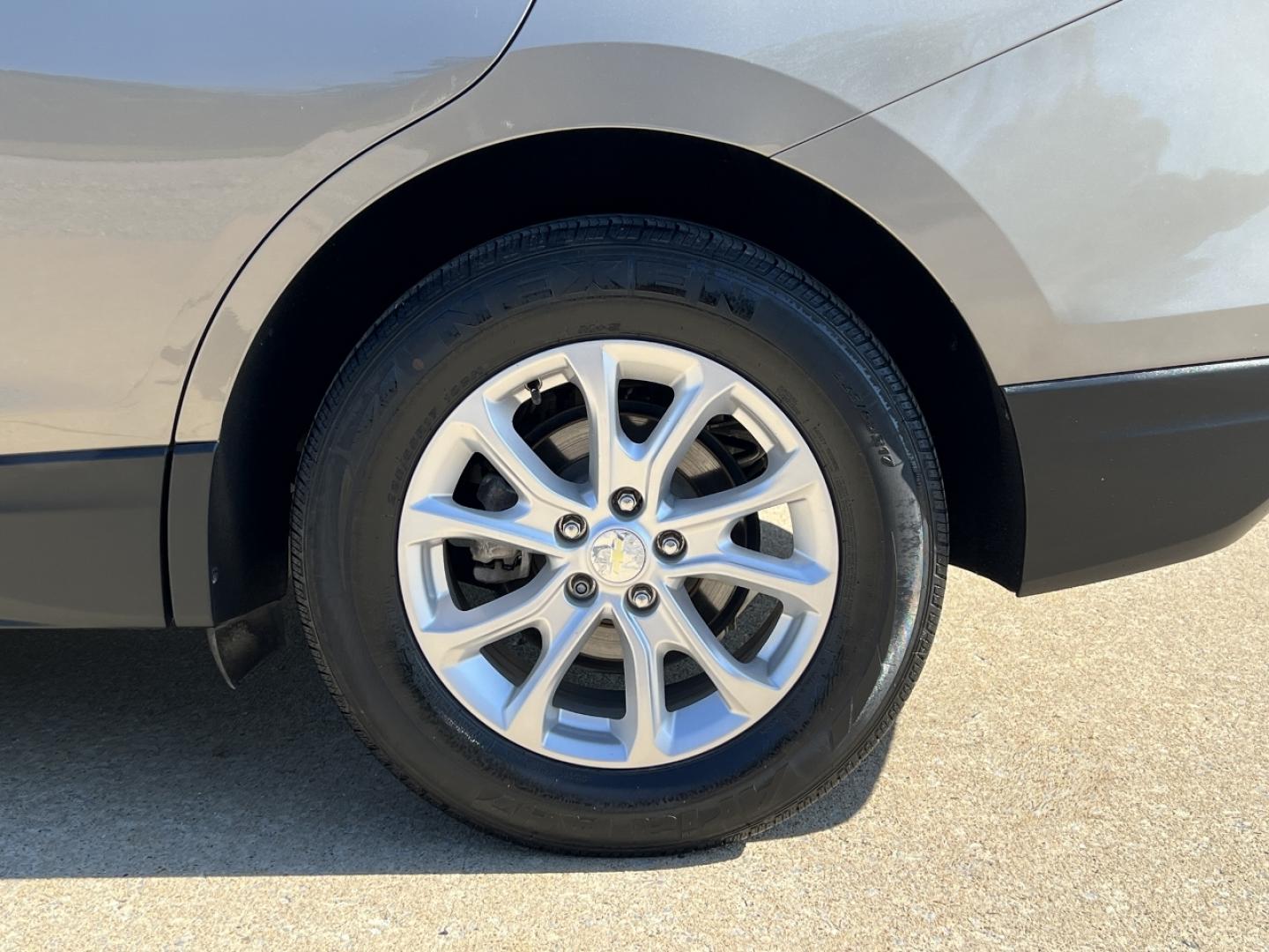 2018 TAN /Gray Cloth Chevrolet Equinox LT 2WD (3GNAXJEV9JS) with an 1.5L 4 Cyl. TURBO engine, Automatic transmission, located at 2990 Old Orchard Rd., Jackson, MO, 63755, 37.354214, -89.612106 - 2018 Chevrolet Equinox LT 1-Owner 157xxx miles Front Wheel Drive 1.5L 4 Cyl. Automatic Backup Camera Heated Seats Power Driver Seat Bluetooth Remote Start Cruise Power Windows/Locks/Mirrors We have financing available and we accept trades! Fill out a credit application on our website or - Photo#38