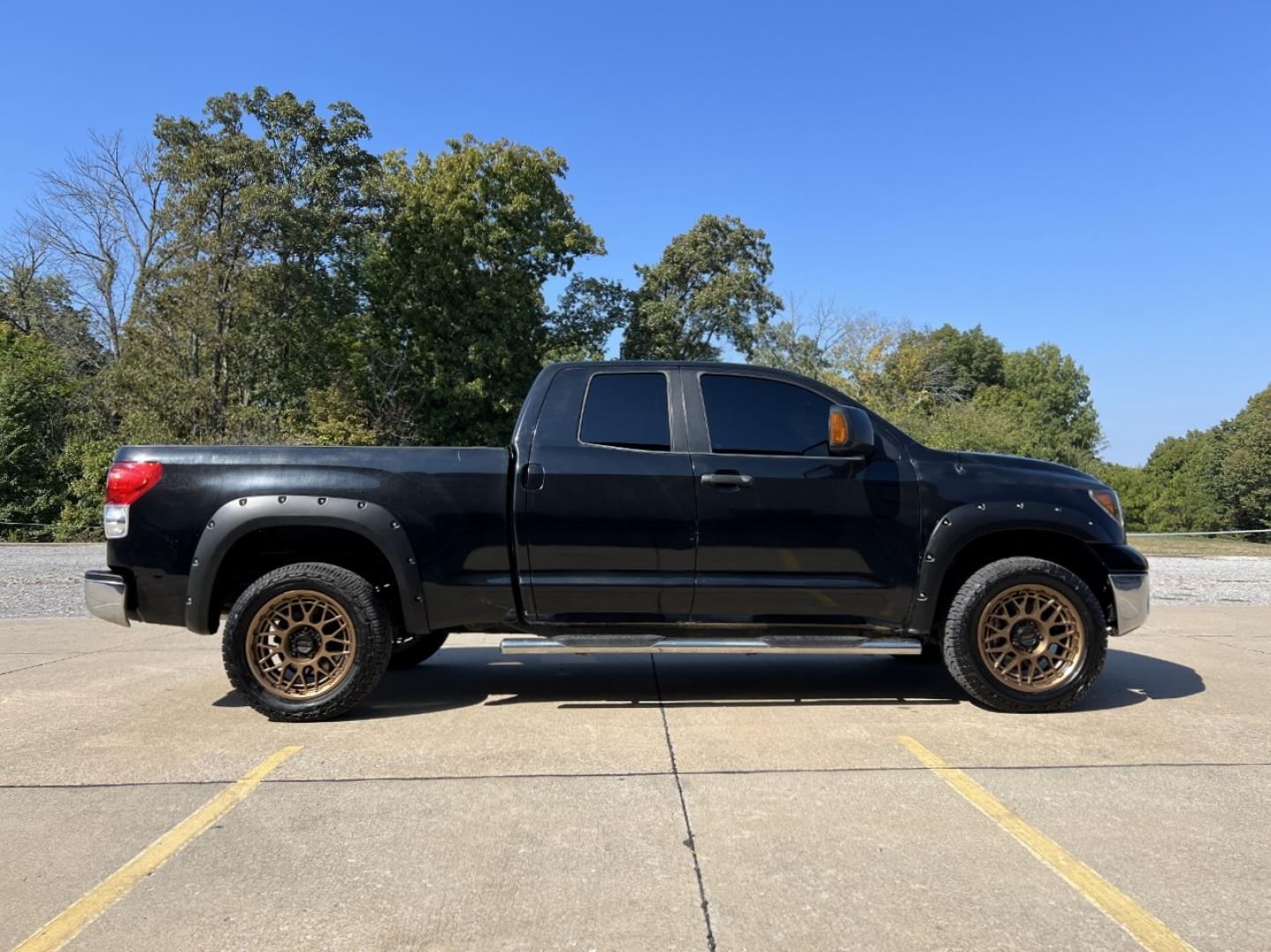 2009 BLACK /Tan Leather Toyota Tundra SR5 5.7L Double Cab 4WD (5TFBV54179X) with an 5.7L V8 engine, Automatic transmission, located at 2990 Old Orchard Rd., Jackson, MO, 63755, 37.354214, -89.612106 - 2009 Toyota Tundra SR5 116xxx miles 4x4 5.7L V8 Automatic Leather Power Driver Seat New Wheels Cruise Power Windows/Locks/Mirrors We have financing available and we accept trades! Fill out a credit application on our website or come by today! If you have any questions, give us a call at ( - Photo#6