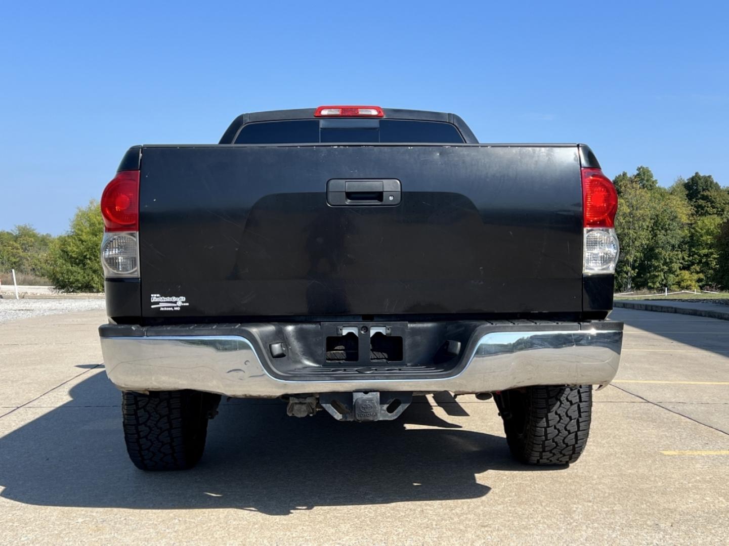 2009 BLACK /Tan Leather Toyota Tundra SR5 5.7L Double Cab 4WD (5TFBV54179X) with an 5.7L V8 engine, Automatic transmission, located at 2990 Old Orchard Rd., Jackson, MO, 63755, 37.354214, -89.612106 - 2009 Toyota Tundra SR5 116xxx miles 4x4 5.7L V8 Automatic Leather Power Driver Seat New Wheels Cruise Power Windows/Locks/Mirrors We have financing available and we accept trades! Fill out a credit application on our website or come by today! If you have any questions, give us a call at ( - Photo#9