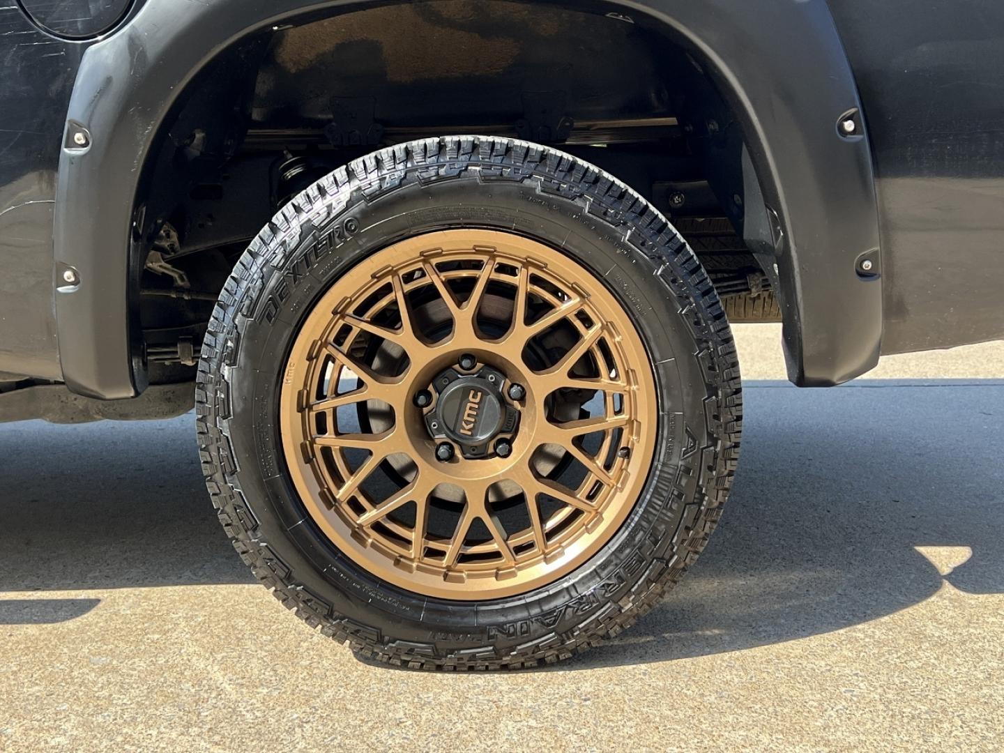 2009 BLACK /Tan Leather Toyota Tundra SR5 5.7L Double Cab 4WD (5TFBV54179X) with an 5.7L V8 engine, Automatic transmission, located at 2990 Old Orchard Rd., Jackson, MO, 63755, 37.354214, -89.612106 - 2009 Toyota Tundra SR5 116xxx miles 4x4 5.7L V8 Automatic Leather Power Driver Seat New Wheels Cruise Power Windows/Locks/Mirrors We have financing available and we accept trades! Fill out a credit application on our website or come by today! If you have any questions, give us a call at ( - Photo#32