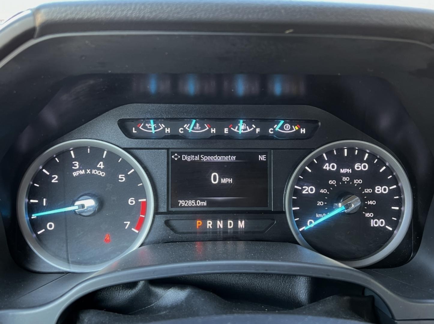 2022 SILVER /Gray Cloth Ford F-250 SD XLT Crew Cab 4WD (1FT7W2BN3NE) with an 7.3L V8 engine, Automatic transmission, located at 2990 Old Orchard Rd., Jackson, MO, 63755, 37.354214, -89.612106 - 2022 Ford F-250 Super Duty XLT 79xxx miles 4x4 7.3L V8 Automatic New Tires Backup Camera Heated Seats Power Driver Seat Bluetooth Cruise Power Windows/Locks/Mirrors We have financing available and we accept trades! Fill out a credit application on our website or come by today! If you ha - Photo#1