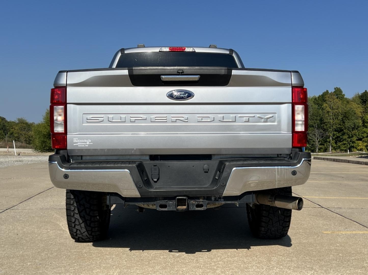 2022 SILVER /Gray Cloth Ford F-250 SD XLT Crew Cab 4WD (1FT7W2BN3NE) with an 7.3L V8 engine, Automatic transmission, located at 2990 Old Orchard Rd., Jackson, MO, 63755, 37.354214, -89.612106 - 2022 Ford F-250 Super Duty XLT 79xxx miles 4x4 7.3L V8 Automatic New Tires Backup Camera Heated Seats Power Driver Seat Bluetooth Cruise Power Windows/Locks/Mirrors We have financing available and we accept trades! Fill out a credit application on our website or come by today! If you ha - Photo#11