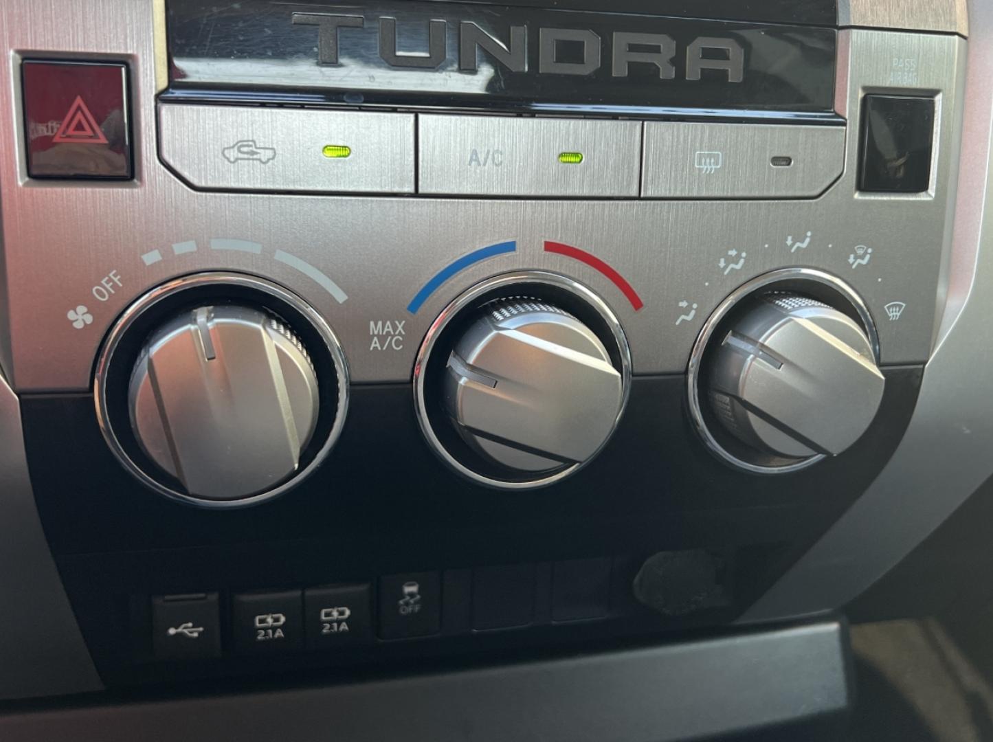 2020 BLACK /Gray Cloth Toyota Tundra SR5 5.7L V8 CrewMax 4WD (5TFDY5F13LX) with an 5.7L V8 engine, Automatic transmission, located at 2990 Old Orchard Rd., Jackson, MO, 63755, 37.354214, -89.612106 - 2020 Toyota Tundra SR5 88xxx miles 4x4 5.7L V8 Automatic Backup Camera Bluetooth Cruise Power Windows/Locks/Mirrors We have financing available and we accept trades! Fill out a credit application on our website or come by today! If you have any questions, give us a call at (573) 204-7777 o - Photo#26