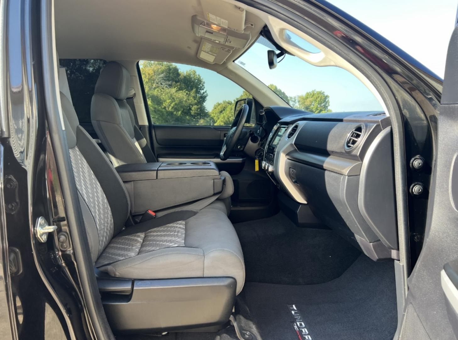 2020 BLACK /Gray Cloth Toyota Tundra SR5 5.7L V8 CrewMax 4WD (5TFDY5F13LX) with an 5.7L V8 engine, Automatic transmission, located at 2990 Old Orchard Rd., Jackson, MO, 63755, 37.354214, -89.612106 - 2020 Toyota Tundra SR5 88xxx miles 4x4 5.7L V8 Automatic Backup Camera Bluetooth Cruise Power Windows/Locks/Mirrors We have financing available and we accept trades! Fill out a credit application on our website or come by today! If you have any questions, give us a call at (573) 204-7777 o - Photo#14