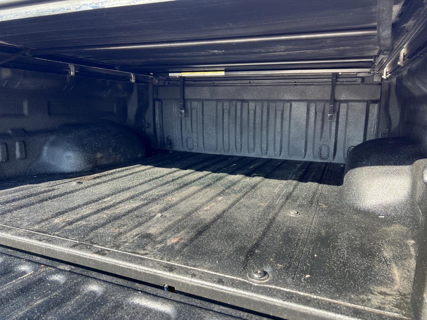 2020 BLACK /Gray Cloth Toyota Tundra SR5 5.7L V8 CrewMax 4WD (5TFDY5F13LX) with an 5.7L V8 engine, Automatic transmission, located at 2990 Old Orchard Rd., Jackson, MO, 63755, 37.354214, -89.612106 - 2020 Toyota Tundra SR5 88xxx miles 4x4 5.7L V8 Automatic Backup Camera Bluetooth Cruise Power Windows/Locks/Mirrors We have financing available and we accept trades! Fill out a credit application on our website or come by today! If you have any questions, give us a call at (573) 204-7777 o - Photo#18