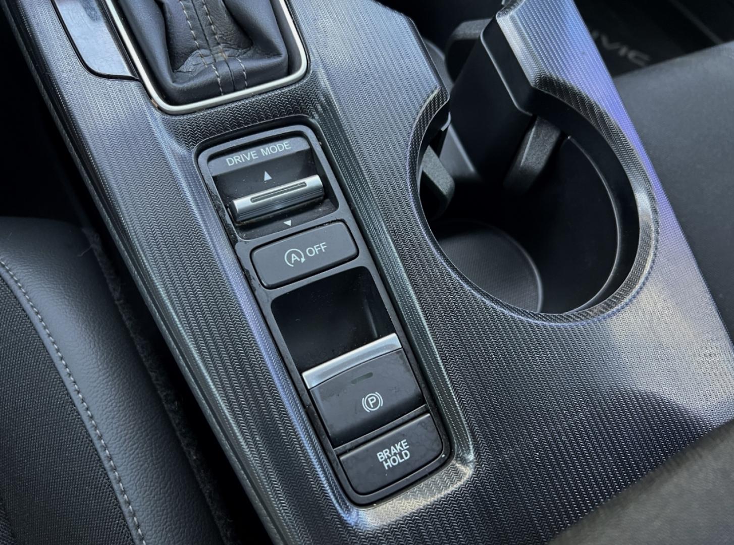 2024 GRAY /Black Cloth Honda Civic Sport Hatchback CVT (19XFL2H87RE) with an 2.0L 4 Cyl. TURBO engine, Automatic transmission, located at 2990 Old Orchard Rd., Jackson, MO, 63755, 37.354214, -89.612106 - 2024 Honda Civic Sport Local 1-Owner Only 10xxx miles Front Wheel Drive 2.0L 4 Cyl. Automatic Backup Camera Bluetooth Remote Start Cruise Power Windows/Locks/Mirrors We have financing available and we accept trades! Fill out a credit application on our website or come by today! If you ha - Photo#23