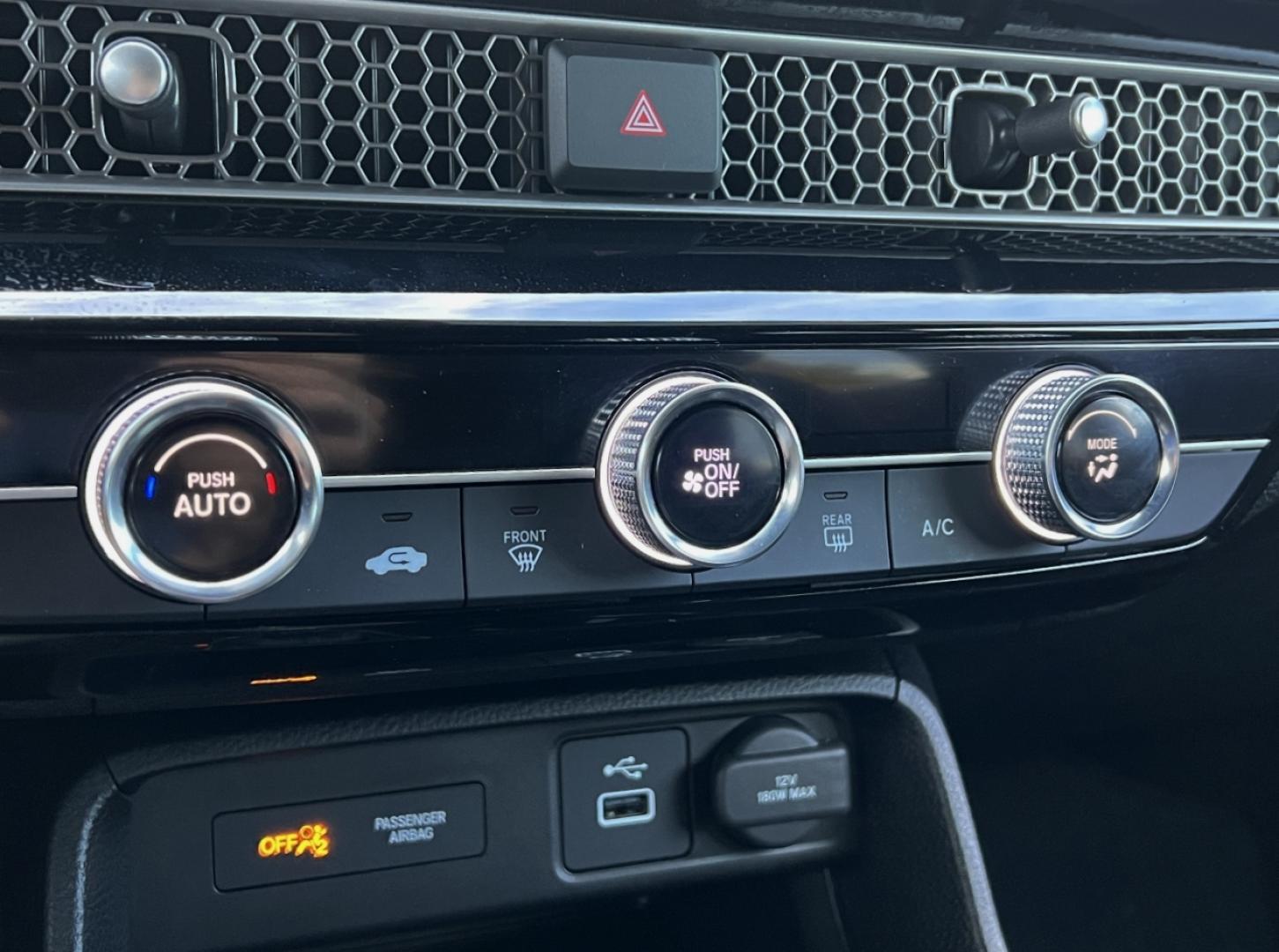 2024 GRAY /Black Cloth Honda Civic Sport Hatchback CVT (19XFL2H87RE) with an 2.0L 4 Cyl. TURBO engine, Automatic transmission, located at 2990 Old Orchard Rd., Jackson, MO, 63755, 37.354214, -89.612106 - 2024 Honda Civic Sport Local 1-Owner Only 10xxx miles Front Wheel Drive 2.0L 4 Cyl. Automatic Backup Camera Bluetooth Remote Start Cruise Power Windows/Locks/Mirrors We have financing available and we accept trades! Fill out a credit application on our website or come by today! If you ha - Photo#26