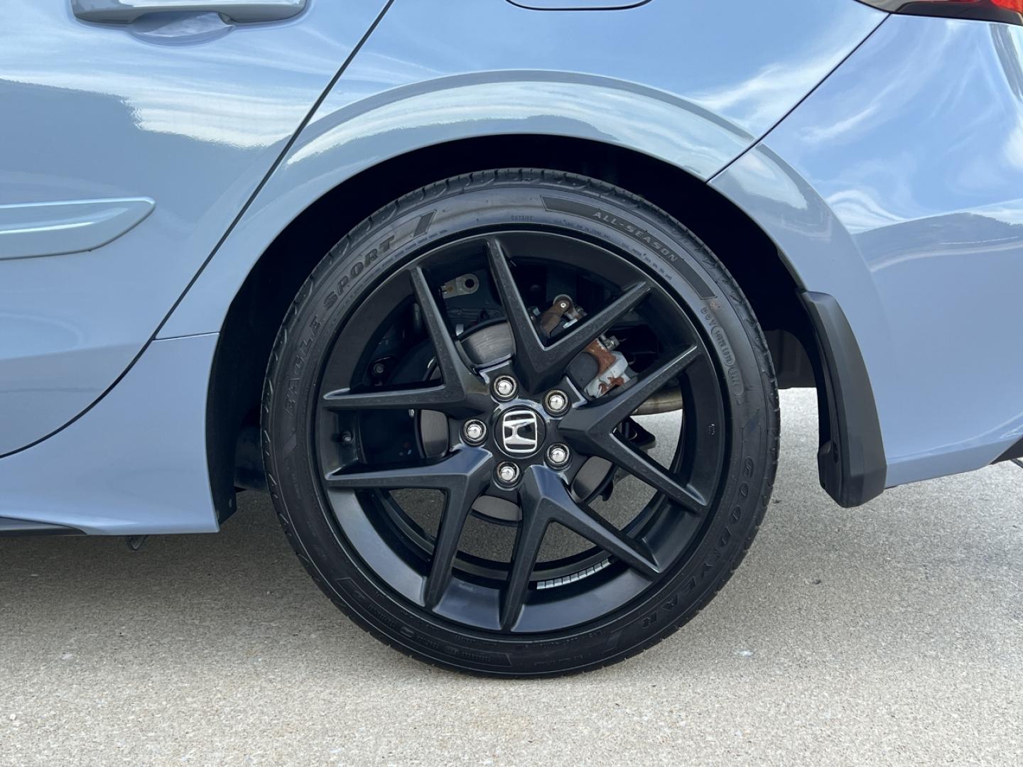 2024 GRAY /Black Cloth Honda Civic Sport Hatchback CVT (19XFL2H87RE) with an 2.0L 4 Cyl. TURBO engine, Automatic transmission, located at 2990 Old Orchard Rd., Jackson, MO, 63755, 37.354214, -89.612106 - 2024 Honda Civic Sport Local 1-Owner Only 10xxx miles Front Wheel Drive 2.0L 4 Cyl. Automatic Backup Camera Bluetooth Remote Start Cruise Power Windows/Locks/Mirrors We have financing available and we accept trades! Fill out a credit application on our website or come by today! If you ha - Photo#34