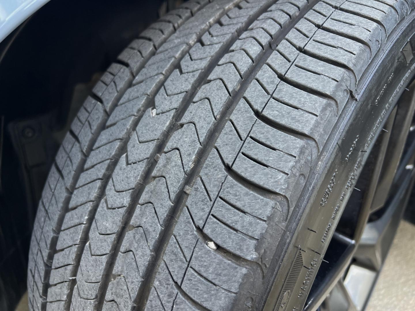 2024 GRAY /Black Cloth Honda Civic Sport Hatchback CVT (19XFL2H87RE) with an 2.0L 4 Cyl. TURBO engine, Automatic transmission, located at 2990 Old Orchard Rd., Jackson, MO, 63755, 37.354214, -89.612106 - 2024 Honda Civic Sport Local 1-Owner Only 10xxx miles Front Wheel Drive 2.0L 4 Cyl. Automatic Backup Camera Bluetooth Remote Start Cruise Power Windows/Locks/Mirrors We have financing available and we accept trades! Fill out a credit application on our website or come by today! If you ha - Photo#32