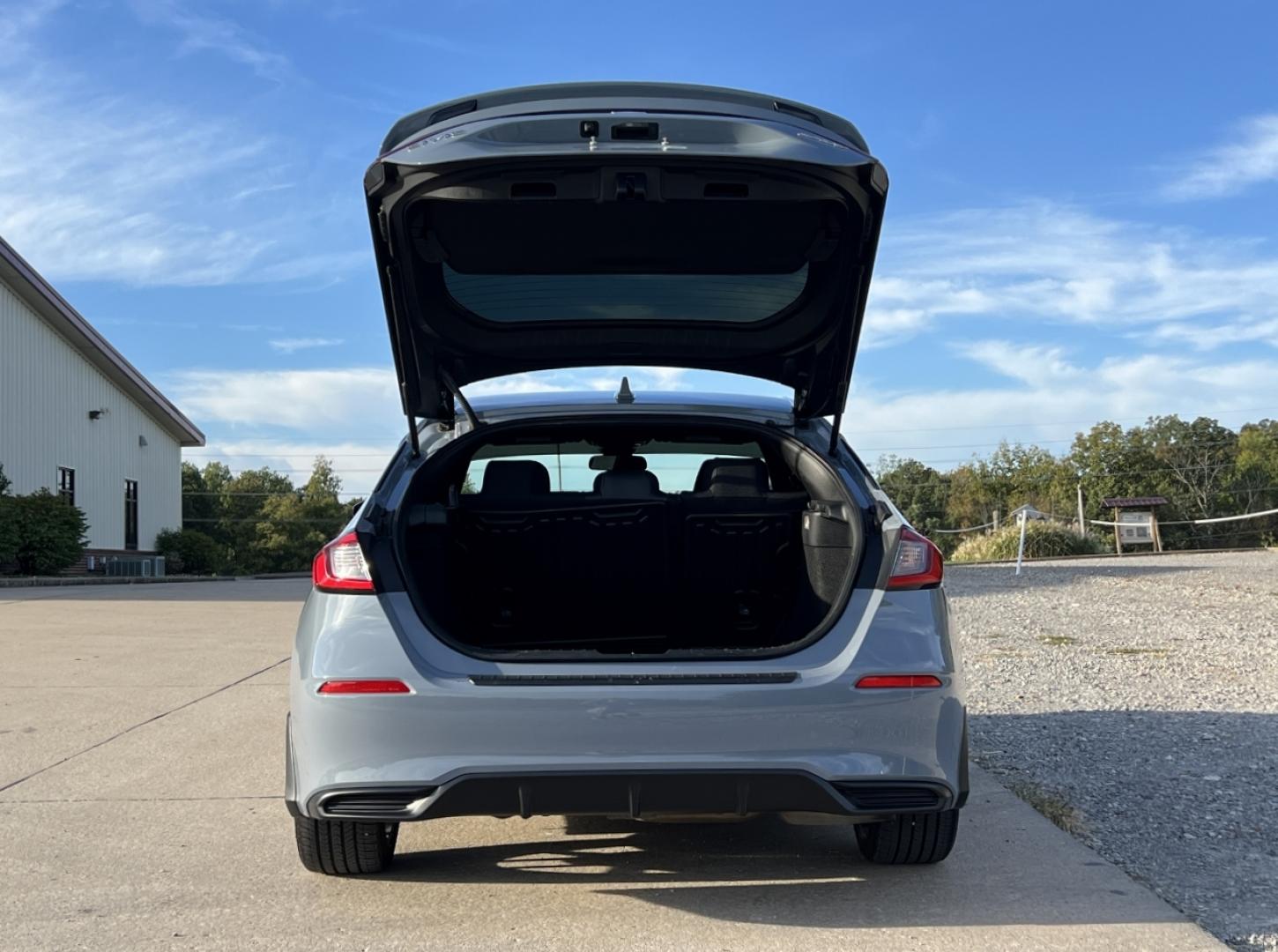 2024 GRAY /Black Cloth Honda Civic Sport Hatchback CVT (19XFL2H87RE) with an 2.0L 4 Cyl. TURBO engine, Automatic transmission, located at 2990 Old Orchard Rd., Jackson, MO, 63755, 37.354214, -89.612106 - 2024 Honda Civic Sport Local 1-Owner Only 10xxx miles Front Wheel Drive 2.0L 4 Cyl. Automatic Backup Camera Bluetooth Remote Start Cruise Power Windows/Locks/Mirrors We have financing available and we accept trades! Fill out a credit application on our website or come by today! If you ha - Photo#17