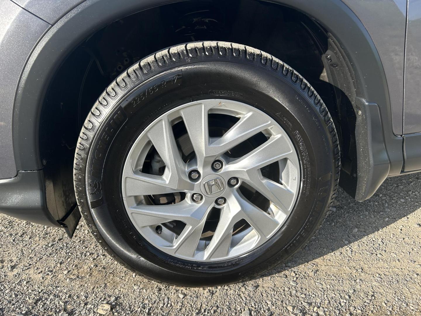 2016 GRAY /Gray Honda CR-V EX-L AWD (5J6RM4H76GL) with an 2.4L L4 DOHC 16V engine, CVT transmission, located at 506 S. Kingshighway, Cape Girardeau, MO, 63703, (573) 235-5000, 37.294991, -89.553635 - 2016 Honda CR-V EX-L 219xxx miles All Wheel Drive 2.4L 4 Cyl. Automatic Leather Backup Camera Power/Heated Seats Sunroof Bluetooth Cruise Power Windows/Locks/Mirrors We have financing available and we accept trades! Fill out a credit application on our website or come by today! If you h - Photo#43