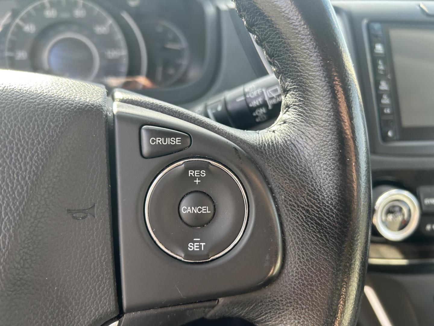 2016 GRAY /Gray Honda CR-V EX-L AWD (5J6RM4H76GL) with an 2.4L L4 DOHC 16V engine, CVT transmission, located at 506 S. Kingshighway, Cape Girardeau, MO, 63703, (573) 235-5000, 37.294991, -89.553635 - 2016 Honda CR-V EX-L 219xxx miles All Wheel Drive 2.4L 4 Cyl. Automatic Leather Backup Camera Power/Heated Seats Sunroof Bluetooth Cruise Power Windows/Locks/Mirrors We have financing available and we accept trades! Fill out a credit application on our website or come by today! If you h - Photo#31