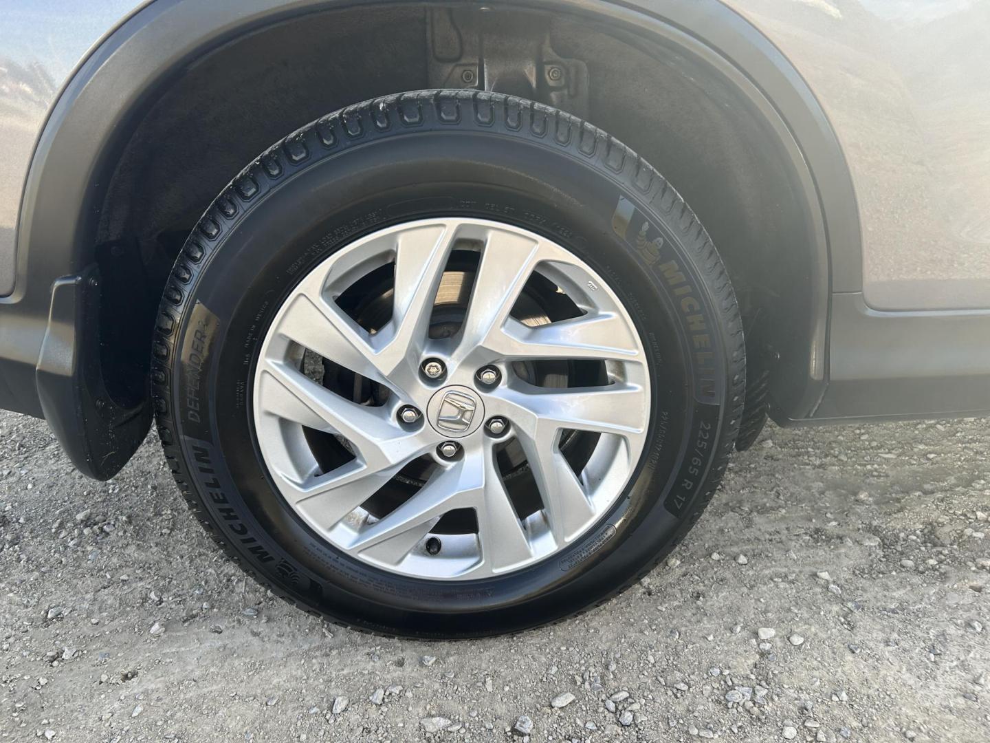 2016 GRAY /Gray Honda CR-V EX-L AWD (5J6RM4H76GL) with an 2.4L L4 DOHC 16V engine, CVT transmission, located at 506 S. Kingshighway, Cape Girardeau, MO, 63703, (573) 235-5000, 37.294991, -89.553635 - 2016 Honda CR-V EX-L 219xxx miles All Wheel Drive 2.4L 4 Cyl. Automatic Leather Backup Camera Power/Heated Seats Sunroof Bluetooth Cruise Power Windows/Locks/Mirrors We have financing available and we accept trades! Fill out a credit application on our website or come by today! If you h - Photo#45