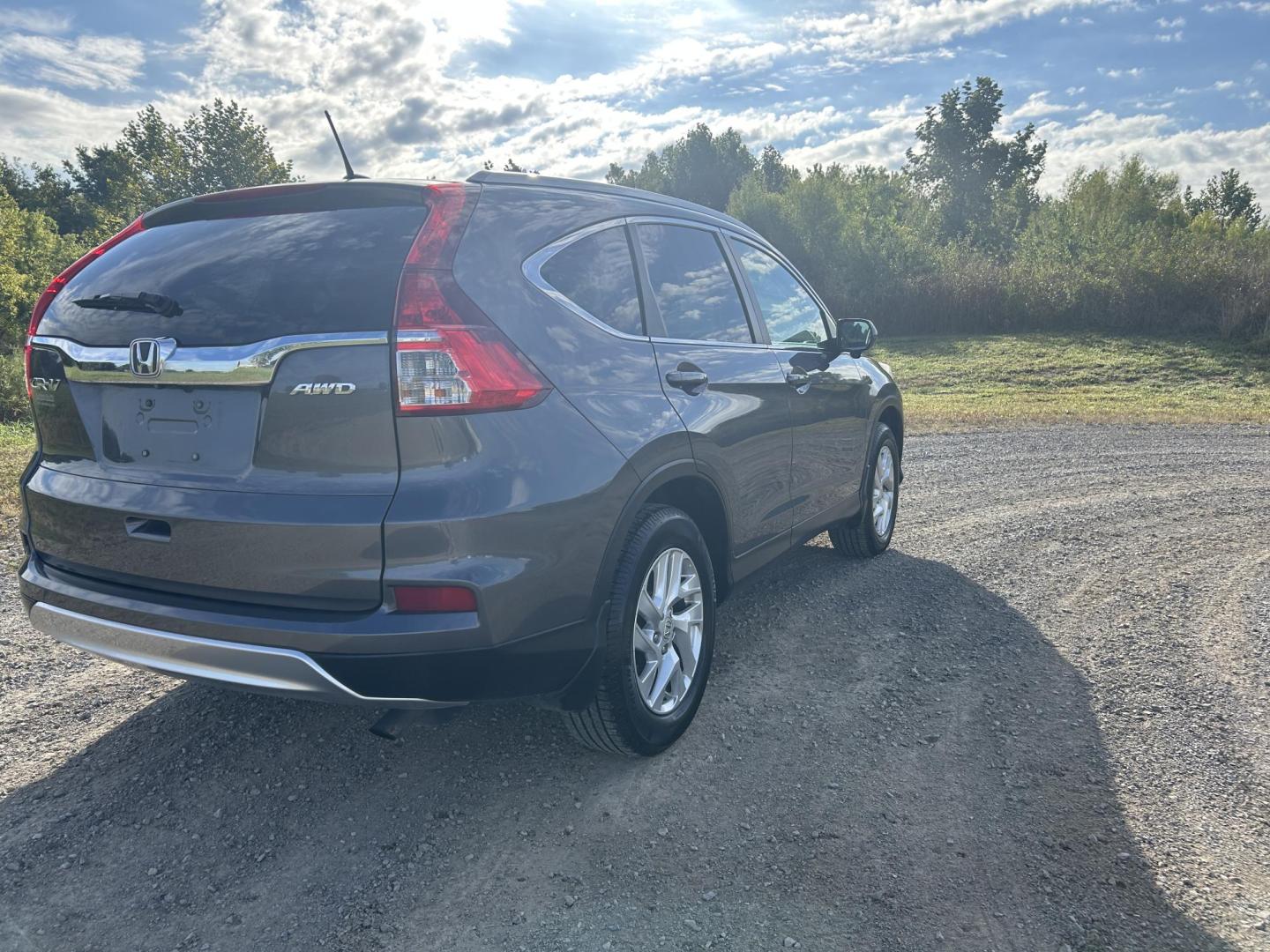 2016 GRAY /Gray Honda CR-V EX-L AWD (5J6RM4H76GL) with an 2.4L L4 DOHC 16V engine, CVT transmission, located at 506 S. Kingshighway, Cape Girardeau, MO, 63703, (573) 235-5000, 37.294991, -89.553635 - 2016 Honda CR-V EX-L 219xxx miles All Wheel Drive 2.4L 4 Cyl. Automatic Leather Backup Camera Power/Heated Seats Sunroof Bluetooth Cruise Power Windows/Locks/Mirrors We have financing available and we accept trades! Fill out a credit application on our website or come by today! If you h - Photo#11
