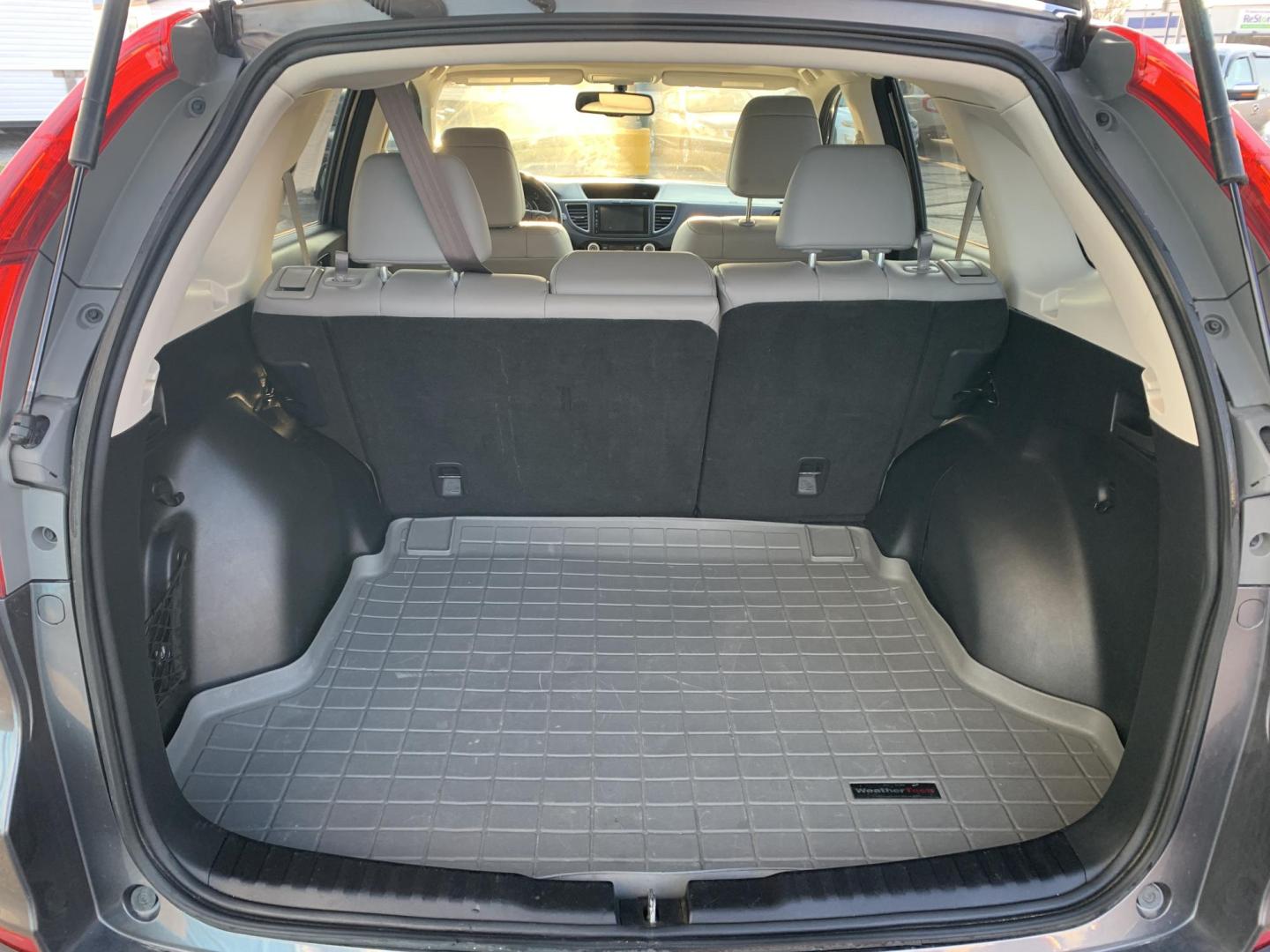 2016 GRAY /Gray Honda CR-V EX-L AWD (5J6RM4H76GL) with an 2.4L L4 DOHC 16V engine, CVT transmission, located at 506 S. Kingshighway, Cape Girardeau, MO, 63703, (573) 235-5000, 37.294991, -89.553635 - 2016 Honda CR-V EX-L 219xxx miles All Wheel Drive 2.4L 4 Cyl. Automatic Leather Backup Camera Power/Heated Seats Sunroof Bluetooth Cruise Power Windows/Locks/Mirrors We have financing available and we accept trades! Fill out a credit application on our website or come by today! If you h - Photo#6