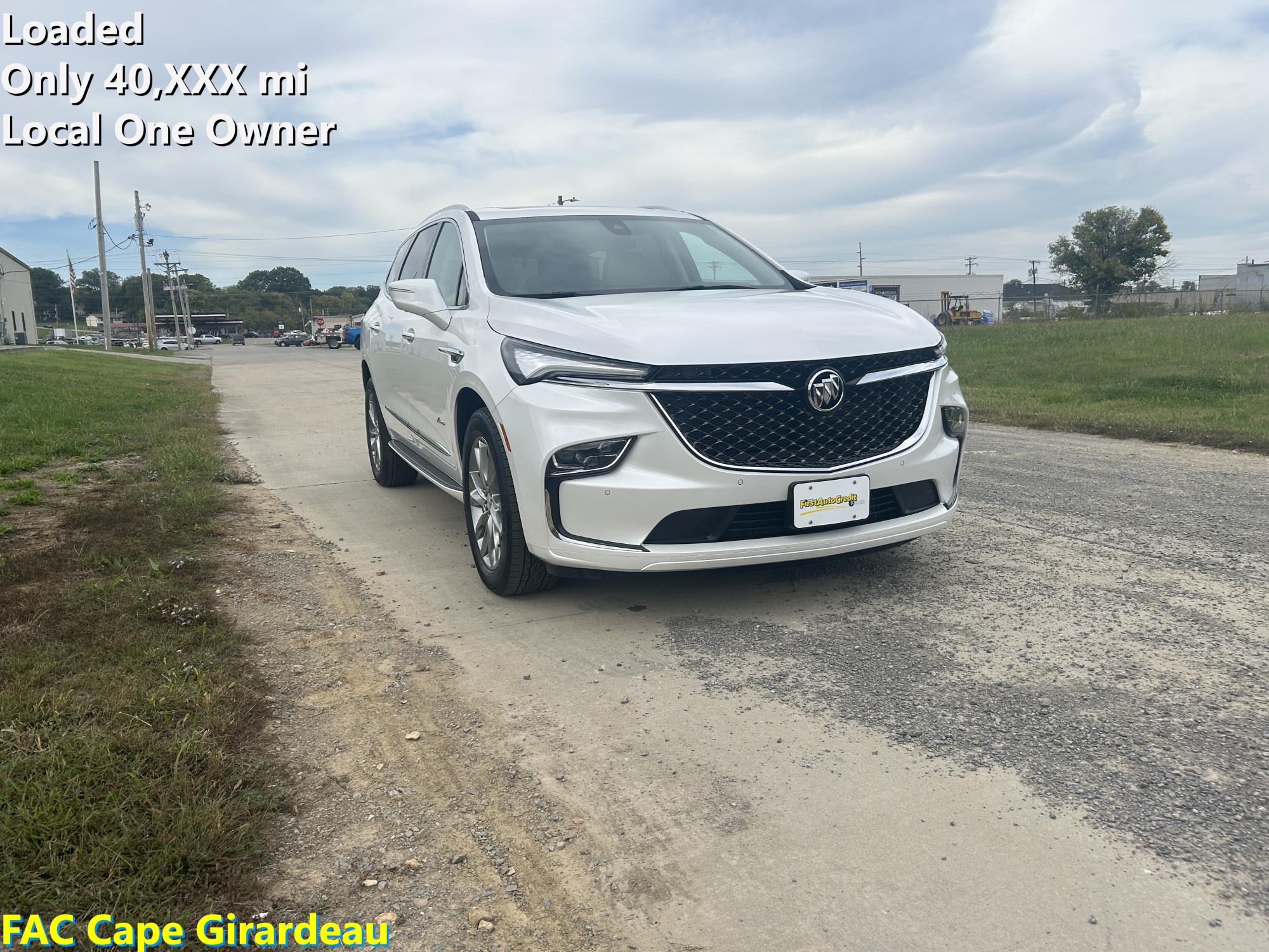 photo of 2022 Buick Enclave Avenir AWD