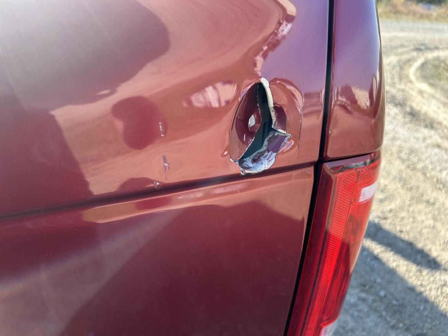 2015 MAROON /Gray Ford F-150 XLT SuperCrew 6.5-ft. Bed 4WD (1FTEW1EP7FK) with an 2.7L V6 DOHC 24V engine, 6-Speed Automatic transmission, located at 506 S. Kingshighway, Cape Girardeau, MO, 63703, (573) 235-5000, 37.294991, -89.553635 - 2015 Ford F-150 XLT 199xxx miles 4x4 2.7L V6 Automatic Backup Camera Heated Front Seats Power Driver Seat Bluetooth Cruise Power Windows/Locks/Mirrors We have financing available and we accept trades! Fill out a credit application on our website or come by today! If you have any question - Photo#53