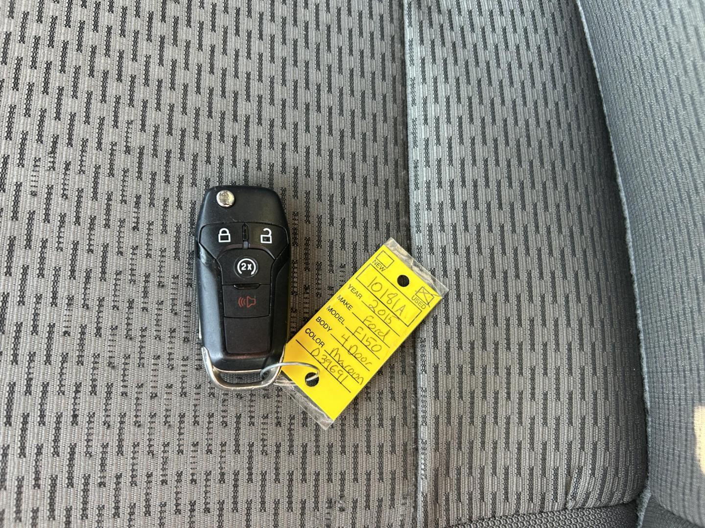 2015 MAROON /Gray Ford F-150 XLT SuperCrew 6.5-ft. Bed 4WD (1FTEW1EP7FK) with an 2.7L V6 DOHC 24V engine, 6-Speed Automatic transmission, located at 506 S. Kingshighway, Cape Girardeau, MO, 63703, (573) 235-5000, 37.294991, -89.553635 - 2015 Ford F-150 XLT 199xxx miles 4x4 2.7L V6 Automatic Backup Camera Heated Front Seats Power Driver Seat Bluetooth Cruise Power Windows/Locks/Mirrors We have financing available and we accept trades! Fill out a credit application on our website or come by today! If you have any question - Photo#2