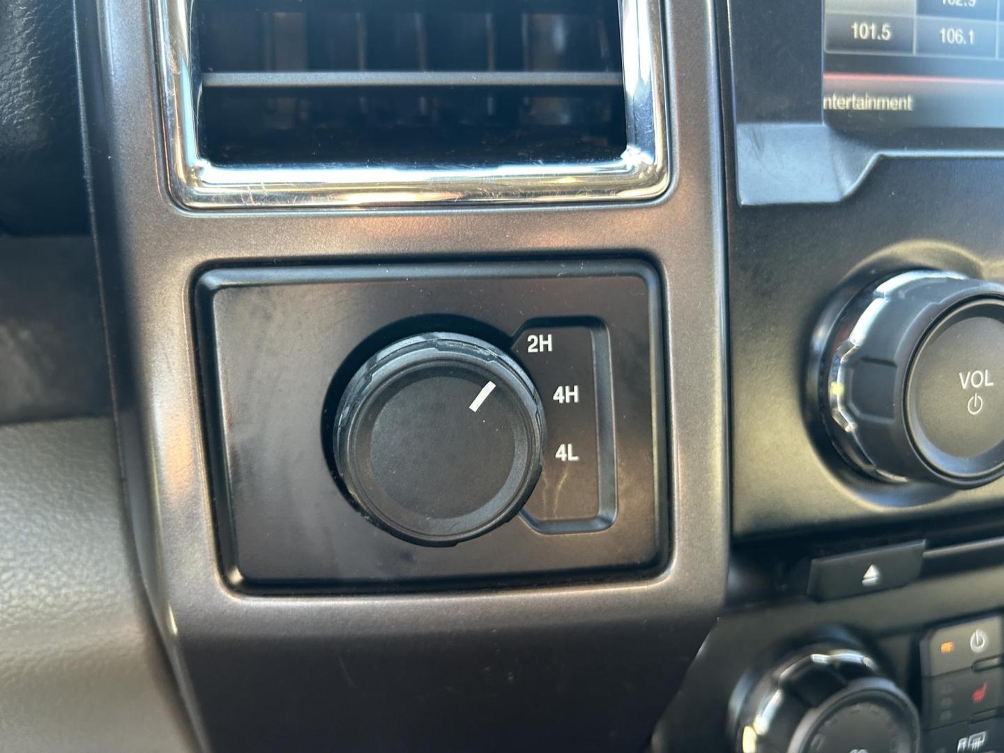 2015 MAROON /Gray Ford F-150 XLT SuperCrew 6.5-ft. Bed 4WD (1FTEW1EP7FK) with an 2.7L V6 DOHC 24V engine, 6-Speed Automatic transmission, located at 506 S. Kingshighway, Cape Girardeau, MO, 63703, (573) 235-5000, 37.294991, -89.553635 - 2015 Ford F-150 XLT 199xxx miles 4x4 2.7L V6 Automatic Backup Camera Heated Front Seats Power Driver Seat Bluetooth Cruise Power Windows/Locks/Mirrors We have financing available and we accept trades! Fill out a credit application on our website or come by today! If you have any question - Photo#29