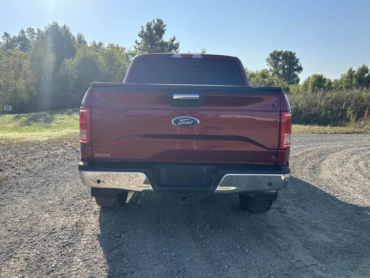 2015 MAROON /Gray Ford F-150 XLT SuperCrew 6.5-ft. Bed 4WD (1FTEW1EP7FK) with an 2.7L V6 DOHC 24V engine, 6-Speed Automatic transmission, located at 506 S. Kingshighway, Cape Girardeau, MO, 63703, (573) 235-5000, 37.294991, -89.553635 - 2015 Ford F-150 XLT 199xxx miles 4x4 2.7L V6 Automatic Backup Camera Heated Front Seats Power Driver Seat Bluetooth Cruise Power Windows/Locks/Mirrors We have financing available and we accept trades! Fill out a credit application on our website or come by today! If you have any question - Photo#10