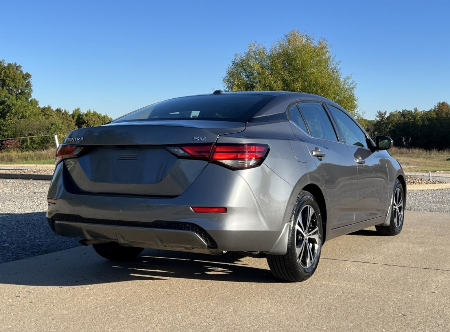 2023 GRAY /Black Nissan Sentra SV (3N1AB8CVXPY) with an 2.0L 4 Cyl. engine, CVT transmission, located at 2990 Old Orchard Rd., Jackson, MO, 63755, 37.354214, -89.612106 - 2023 Nissan Sentra SV Only 19xxx miles Front Wheel Drive 2.0L 4 Cyl. Automatic Backup Camera Heated Seats Heated Steering Wheel Bluetooth Remote Start Cruise Power Windows/Locks/Mirrors We have financing available and we accept trades! Fill out a credit application on our website or come - Photo#8