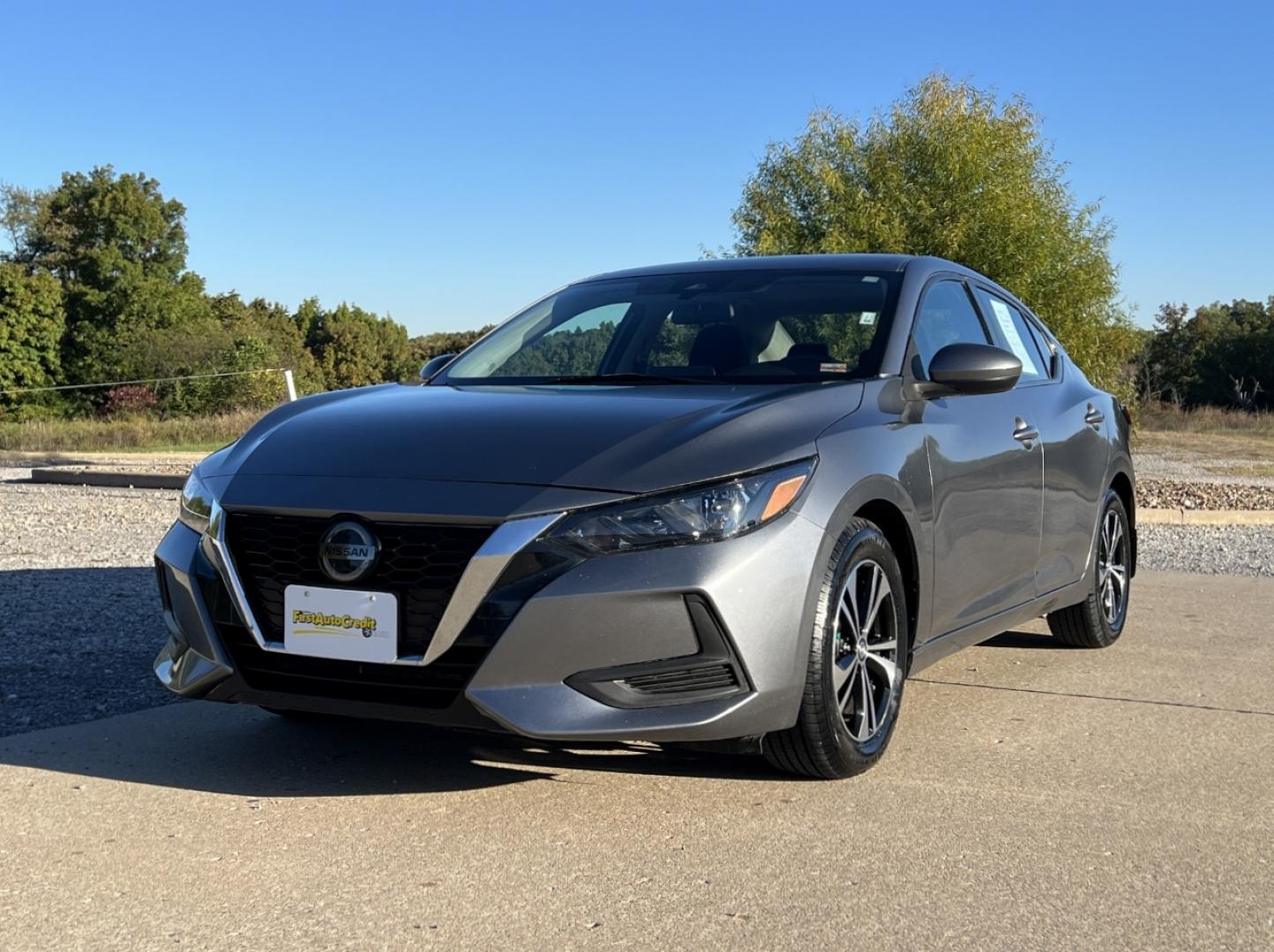 2023 GRAY /Black Nissan Sentra SV (3N1AB8CVXPY) with an 2.0L 4 Cyl. engine, CVT transmission, located at 2990 Old Orchard Rd., Jackson, MO, 63755, 37.354214, -89.612106 - 2023 Nissan Sentra SV Only 19xxx miles Front Wheel Drive 2.0L 4 Cyl. Automatic Backup Camera Heated Seats Heated Steering Wheel Bluetooth Remote Start Cruise Power Windows/Locks/Mirrors We have financing available and we accept trades! Fill out a credit application on our website or come - Photo#5