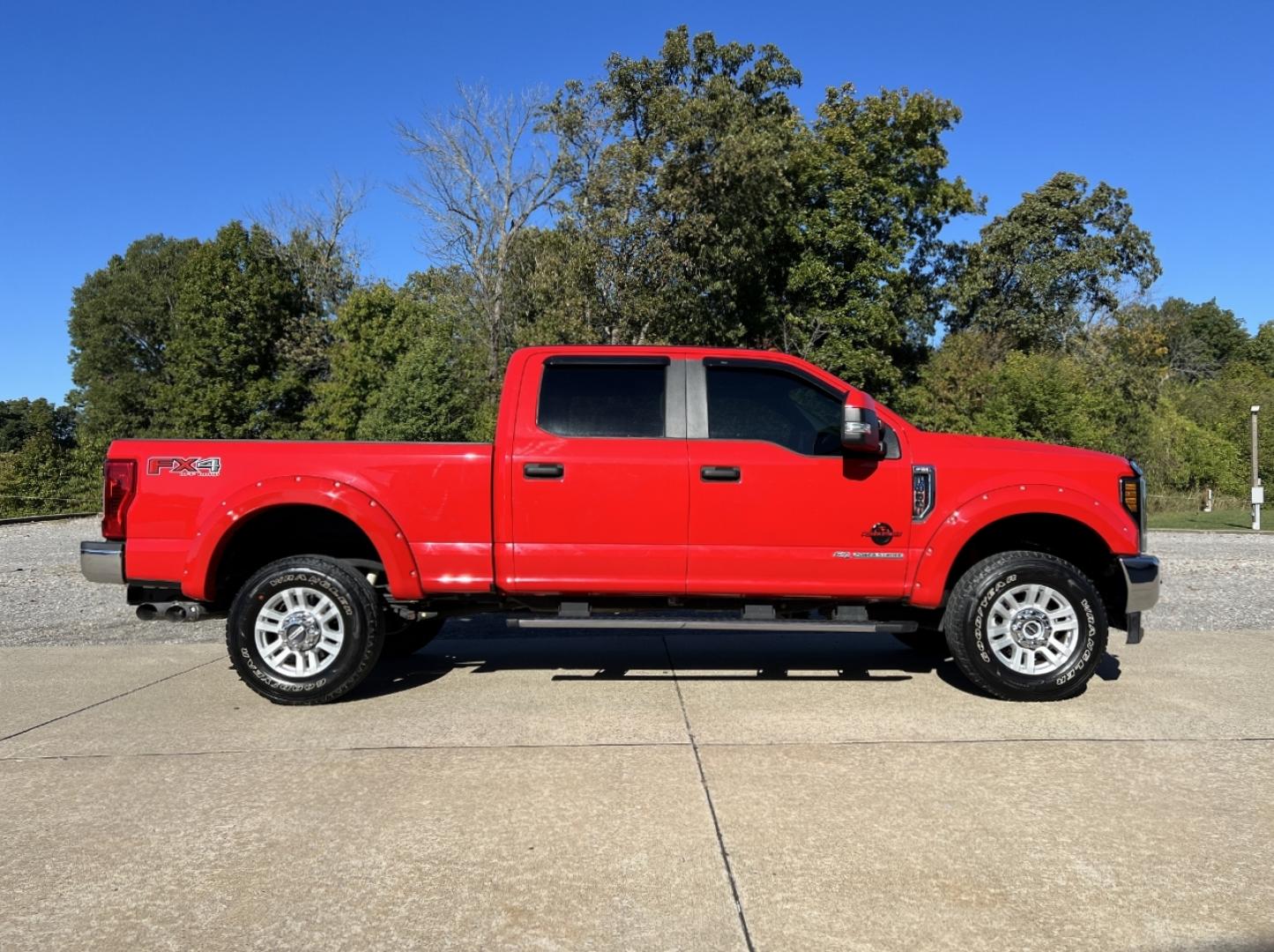 2017 RED /Gray Cloth Ford F-350 SD STX Crew Cab Long Bed 4WD (1FT8W3BT0HE) with an 6.7L V8 OHV 16V DIESEL engine, Automatic transmission, located at 2990 Old Orchard Rd., Jackson, MO, 63755, 37.354214, -89.612106 - 2017 Ford F-350 Super Duty STX FX4 Off Road 1-Owner Only 40xxx miles 4x4 6.7L V8 Turbo Diesel Automatic Backup Camera Bluetooth Remote Start Cruise Power Windows/Locks/Mirrors We have financing available and we accept trades! Fill out a credit application on our website or come by today! - Photo#7
