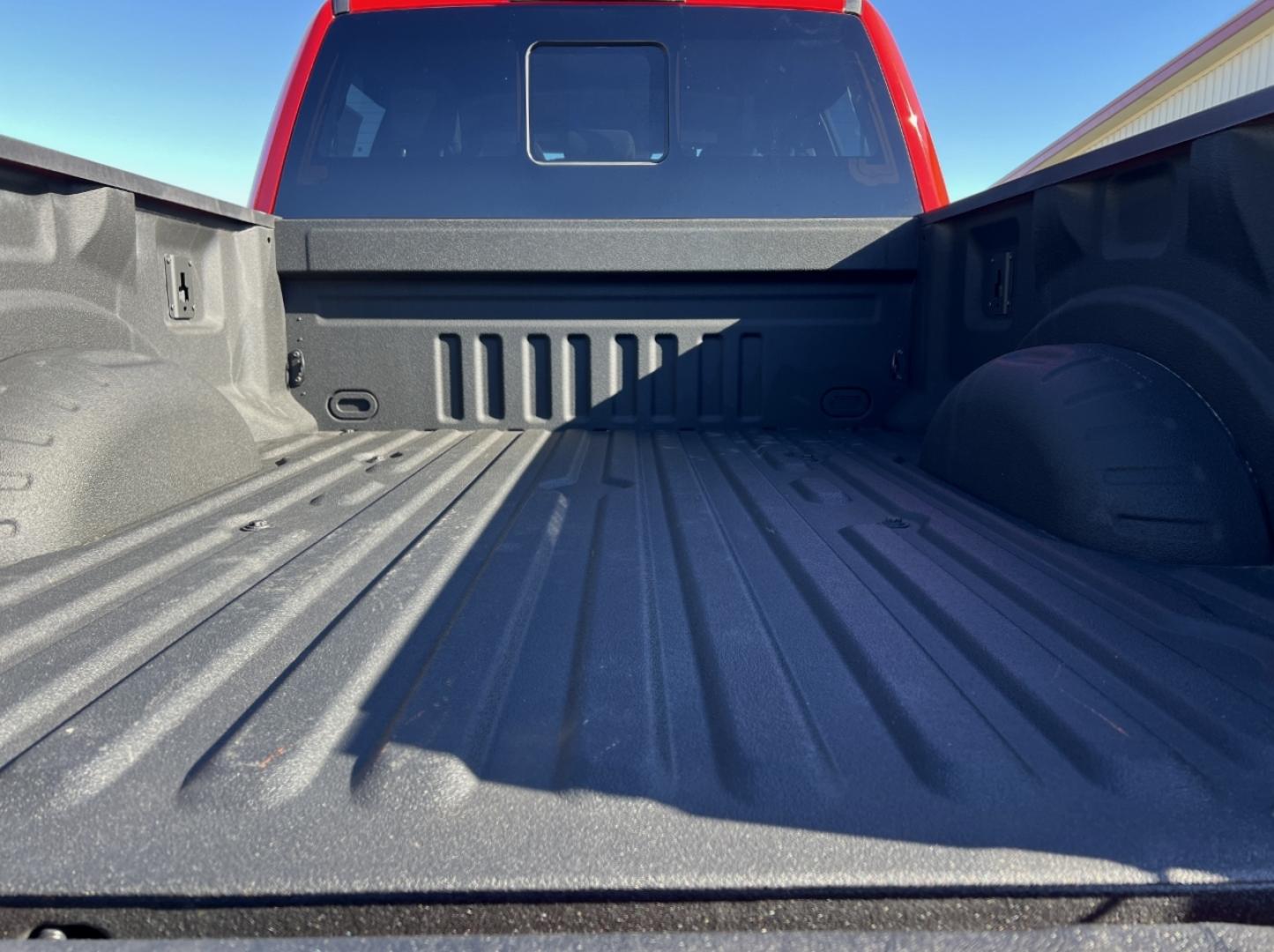 2017 RED /Gray Cloth Ford F-350 SD STX Crew Cab Long Bed 4WD (1FT8W3BT0HE) with an 6.7L V8 OHV 16V DIESEL engine, Automatic transmission, located at 2990 Old Orchard Rd., Jackson, MO, 63755, 37.354214, -89.612106 - 2017 Ford F-350 Super Duty STX FX4 Off Road 1-Owner Only 40xxx miles 4x4 6.7L V8 Turbo Diesel Automatic Backup Camera Bluetooth Remote Start Cruise Power Windows/Locks/Mirrors We have financing available and we accept trades! Fill out a credit application on our website or come by today! - Photo#19