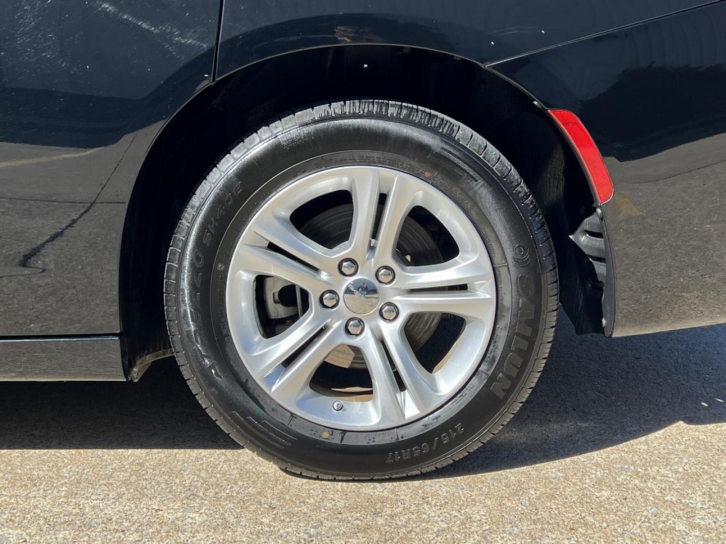 2023 BLACK /Black Cloth Dodge Charger SXT (2C3CDXBG5PH) with an 3.6L V6 engine, Automatic transmission, located at 2990 Old Orchard Rd., Jackson, MO, 63755, 37.354214, -89.612106 - 2023 Dodge Charger SXT 1-Owner 63xxx miles Rear Wheel Drive 3.6L V6 Automatic Backup Camera Power Driver Seat Bluetooth Remote Start Cruise Power Windows/Locks/Mirrors We have financing available and we accept trades! Fill out a credit application on our website or come by today! If you - Photo#34