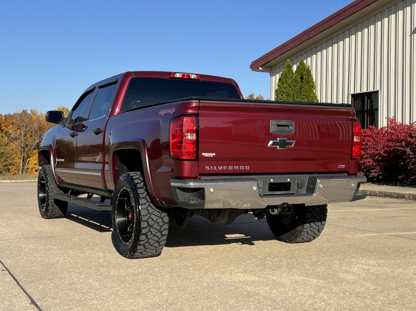 2015 MAROON /Black Leather Chevrolet Silverado 1500 LTZ Crew Cab 4WD (3GCUKSEC3FG) with an 5.3L V8 engine, Automatic transmission, located at 2990 Old Orchard Rd., Jackson, MO, 63755, 37.354214, -89.612106 - 2015 Chevrolet Silverado 1500 LTZ 159xxx miles 4x4 5.3L V8 Automatic Leather Navigation Power/Heated/Cooled Seats Backup Camera Bluetooth Remote Start Cruise Power Windows/Locks/Mirrors We have financing available and we accept trades! Fill out a credit application on our website or com - Photo#11