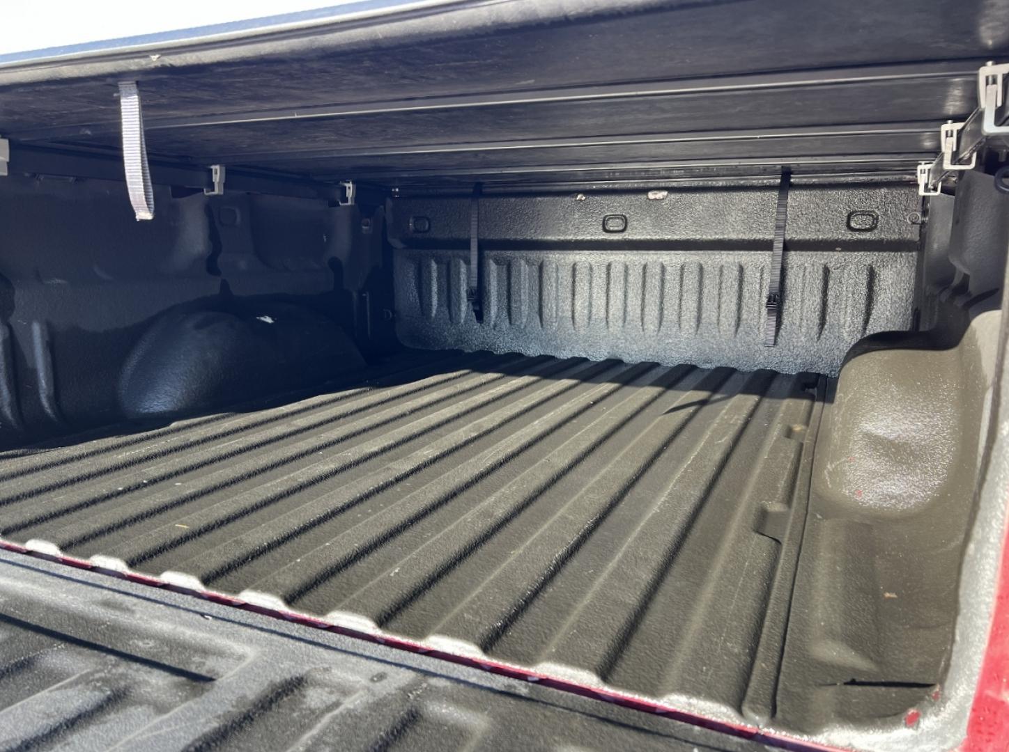 2015 MAROON /Black Leather Chevrolet Silverado 1500 LTZ Crew Cab 4WD (3GCUKSEC3FG) with an 5.3L V8 engine, Automatic transmission, located at 2990 Old Orchard Rd., Jackson, MO, 63755, 37.354214, -89.612106 - 2015 Chevrolet Silverado 1500 LTZ 159xxx miles 4x4 5.3L V8 Automatic Leather Navigation Power/Heated/Cooled Seats Backup Camera Bluetooth Remote Start Cruise Power Windows/Locks/Mirrors We have financing available and we accept trades! Fill out a credit application on our website or com - Photo#21