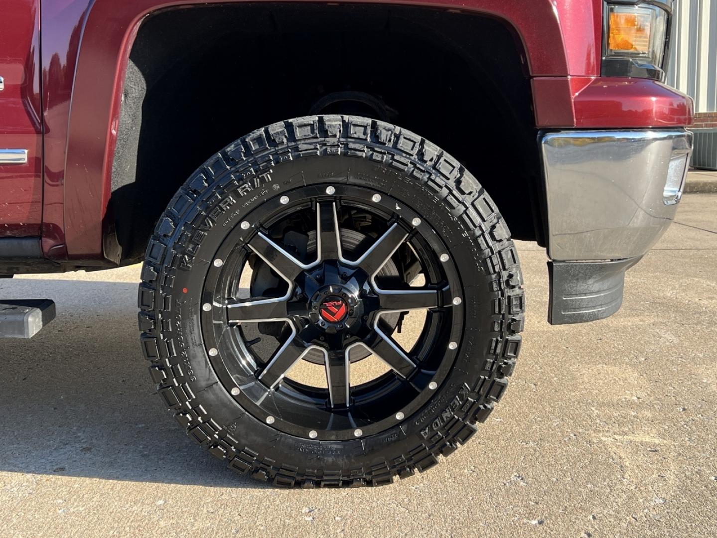 2015 MAROON /Black Leather Chevrolet Silverado 1500 LTZ Crew Cab 4WD (3GCUKSEC3FG) with an 5.3L V8 engine, Automatic transmission, located at 2990 Old Orchard Rd., Jackson, MO, 63755, 37.354214, -89.612106 - 2015 Chevrolet Silverado 1500 LTZ 159xxx miles 4x4 5.3L V8 Automatic Leather Navigation Power/Heated/Cooled Seats Backup Camera Bluetooth Remote Start Cruise Power Windows/Locks/Mirrors We have financing available and we accept trades! Fill out a credit application on our website or com - Photo#37