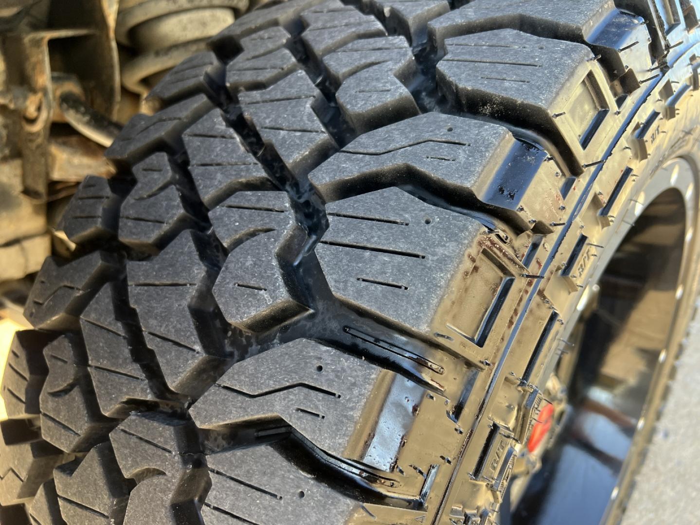 2015 MAROON /Black Leather Chevrolet Silverado 1500 LTZ Crew Cab 4WD (3GCUKSEC3FG) with an 5.3L V8 engine, Automatic transmission, located at 2990 Old Orchard Rd., Jackson, MO, 63755, 37.354214, -89.612106 - 2015 Chevrolet Silverado 1500 LTZ 159xxx miles 4x4 5.3L V8 Automatic Leather Navigation Power/Heated/Cooled Seats Backup Camera Bluetooth Remote Start Cruise Power Windows/Locks/Mirrors We have financing available and we accept trades! Fill out a credit application on our website or com - Photo#33