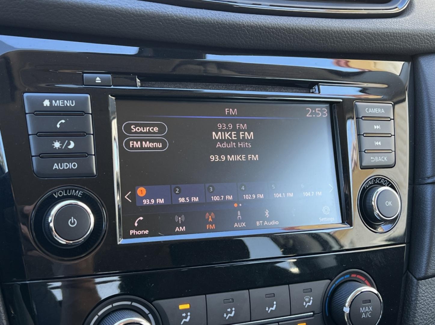 2020 WHITE /Black Cloth Nissan Rogue S AWD (5N1AT2MV8LC) with an 2.5L 4 Cyl. engine, CVT transmission, located at 2990 Old Orchard Rd., Jackson, MO, 63755, 37.354214, -89.612106 - 2020 Nissan Rogue S Only 59xxx miles All Wheel Drive 2.5L 4 Cyl. Automatic Backup Camera Heated Seats Bluetooth Cruise Power Windows/Locks/Mirrors We have financing available and we accept trades! Fill out a credit application on our website or come by today! If you have any questions, gi - Photo#22