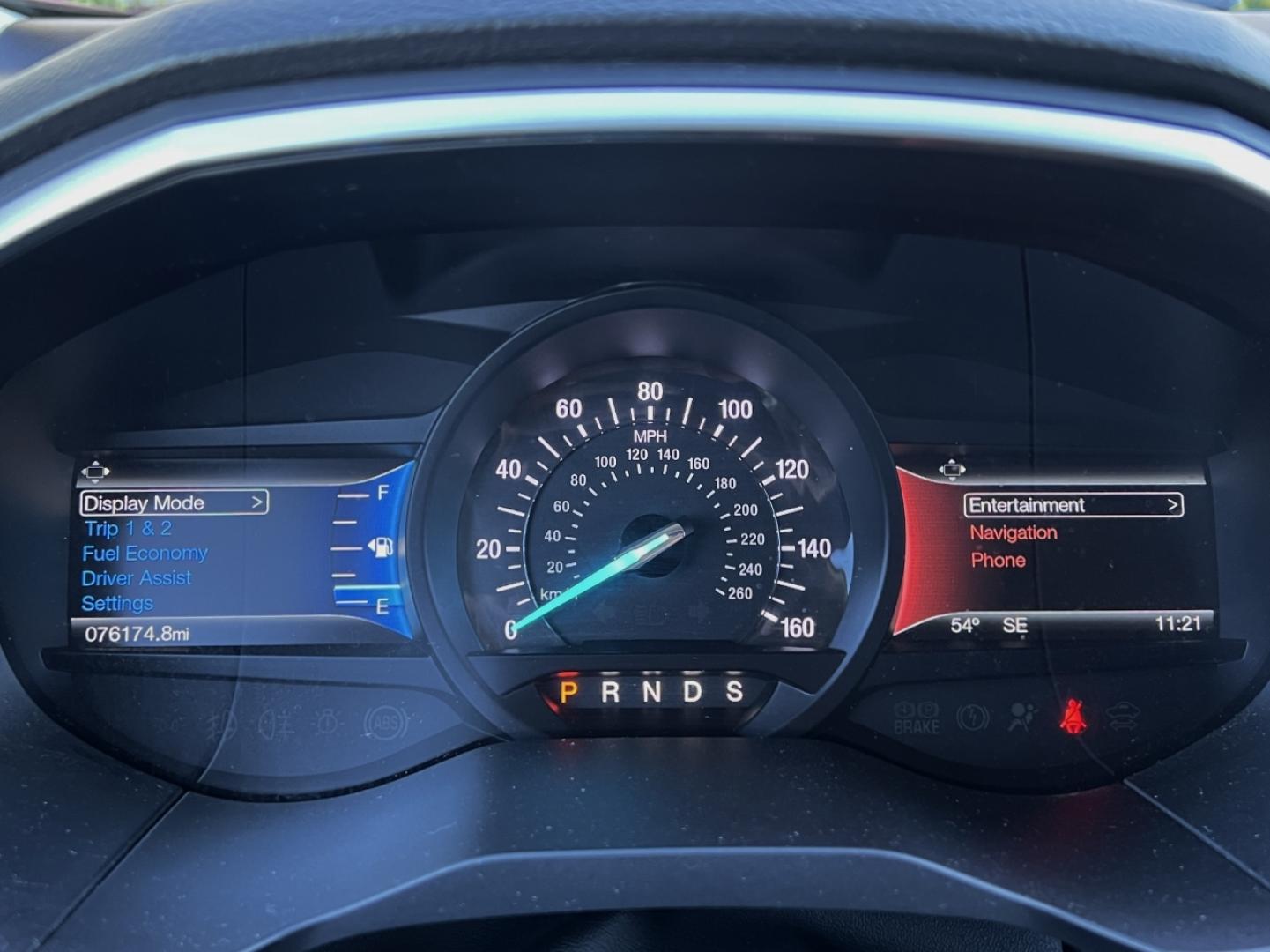 2018 RED /Black Leather Ford Edge SEL AWD (2FMPK4J96JB) with an 2.0L 4 Cyl. engine, Automatic transmission, located at 506 S. Kingshighway, Cape Girardeau, MO, 63703, (573) 235-5000, 37.294991, -89.553635 - 2018 Ford Edge SEL 1-Owner 76xxx miles All Wheel Drive 2.0L 4 Cyl. Automatic Leather Navigation Power/Heated Seats Backup Camera Bluetooth Remote Start Cruise Power Windows/Locks/Mirrors We have financing available and we accept trades! Fill out a credit application on our website or c - Photo#1