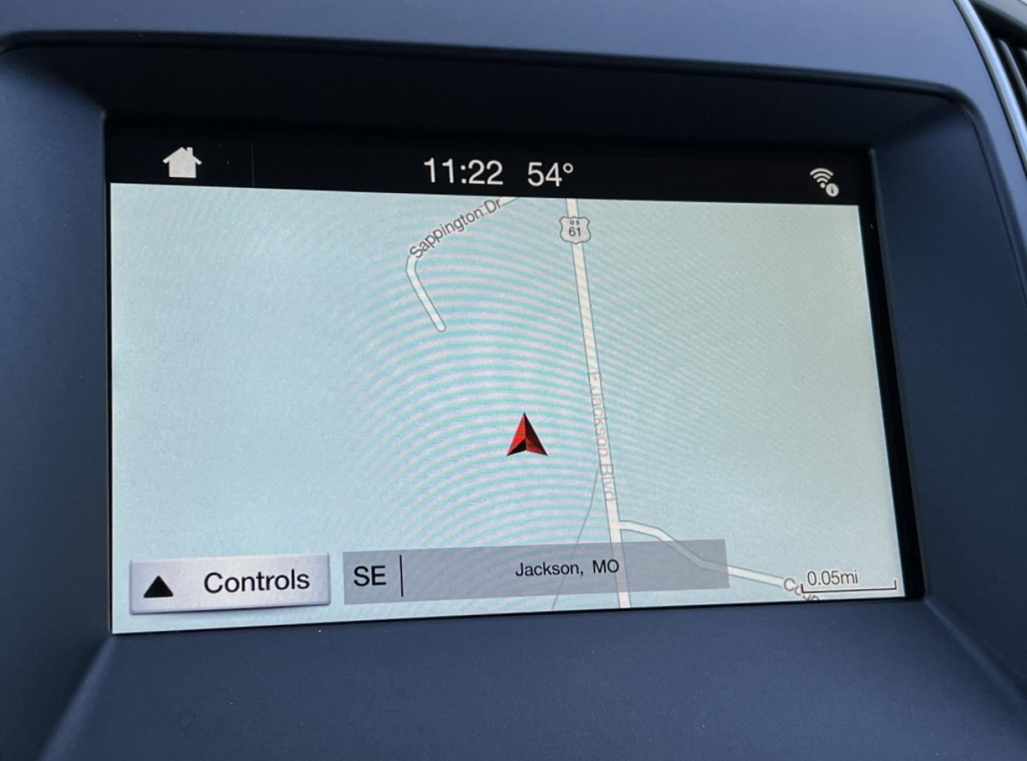 2018 RED /Black Leather Ford Edge SEL AWD (2FMPK4J96JB) with an 2.0L 4 Cyl. engine, Automatic transmission, located at 506 S. Kingshighway, Cape Girardeau, MO, 63703, (573) 235-5000, 37.294991, -89.553635 - 2018 Ford Edge SEL 1-Owner 76xxx miles All Wheel Drive 2.0L 4 Cyl. Automatic Leather Navigation Power/Heated Seats Backup Camera Bluetooth Remote Start Cruise Power Windows/Locks/Mirrors We have financing available and we accept trades! Fill out a credit application on our website or c - Photo#2