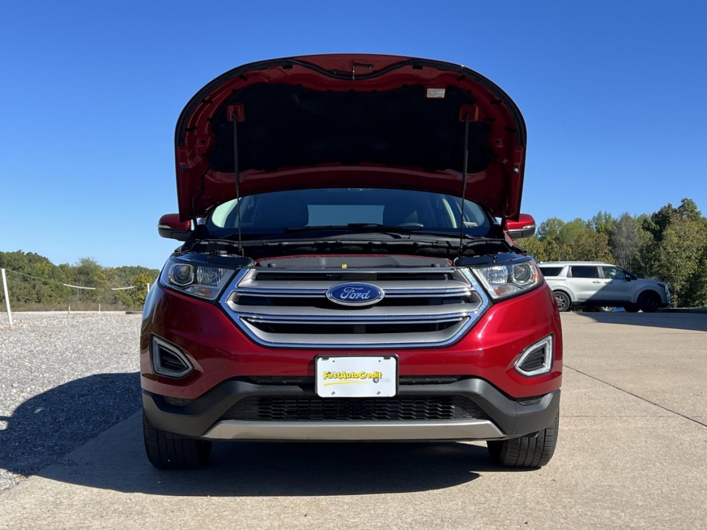 2018 RED /Black Leather Ford Edge SEL AWD (2FMPK4J96JB) with an 2.0L 4 Cyl. engine, Automatic transmission, located at 506 S. Kingshighway, Cape Girardeau, MO, 63703, (573) 235-5000, 37.294991, -89.553635 - 2018 Ford Edge SEL 1-Owner 76xxx miles All Wheel Drive 2.0L 4 Cyl. Automatic Leather Navigation Power/Heated Seats Backup Camera Bluetooth Remote Start Cruise Power Windows/Locks/Mirrors We have financing available and we accept trades! Fill out a credit application on our website or c - Photo#35