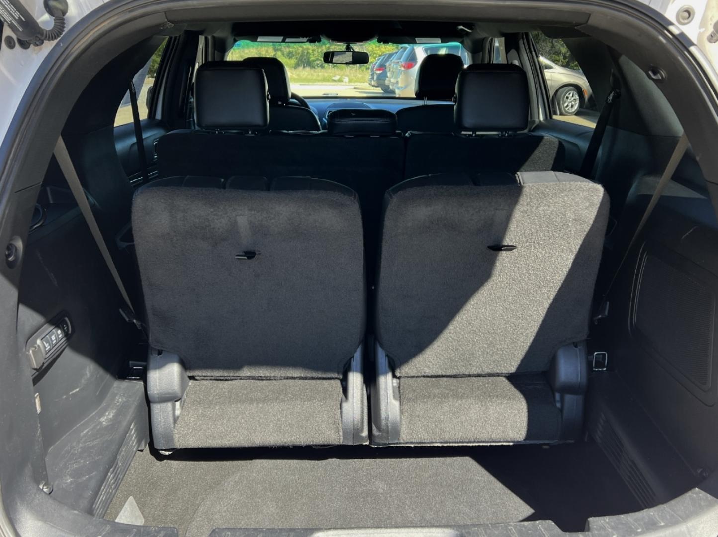 2016 WHITE /Black Leather Ford Explorer Sport 4WD (1FM5K8GT6GG) with an 3.5L V6 engine, Automatic transmission, located at 2990 Old Orchard Rd., Jackson, MO, 63755, 37.354214, -89.612106 - 2016 Ford Explorer Sport 142xxx miles 4 Wheel Drive 3.5L V6 Automatic Leather 3rd Row Navigation Power/Heated/Cooled Seats Heated Seats Backup Camera Bluetooth Remote Start Cruise Power Windows/Locks/Mirrors We have financing available and we accept trades! Fill out a credit applicati - Photo#22